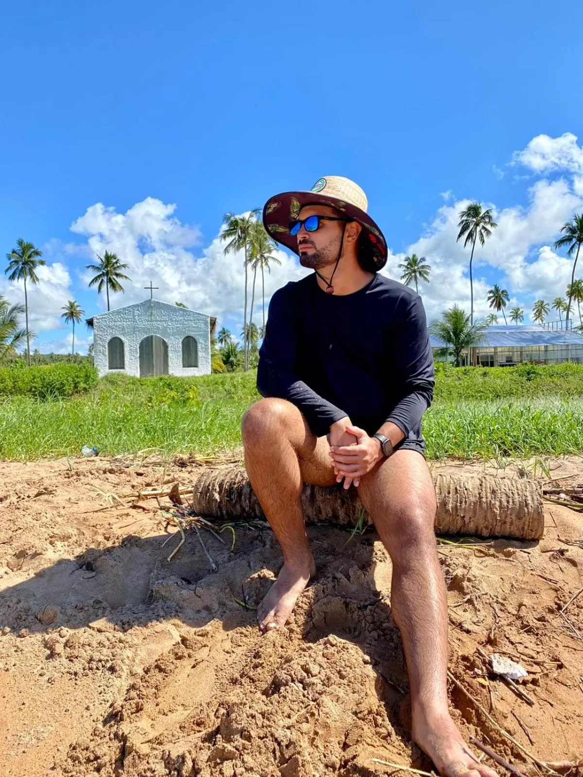 People in Chalé Palhano Beach