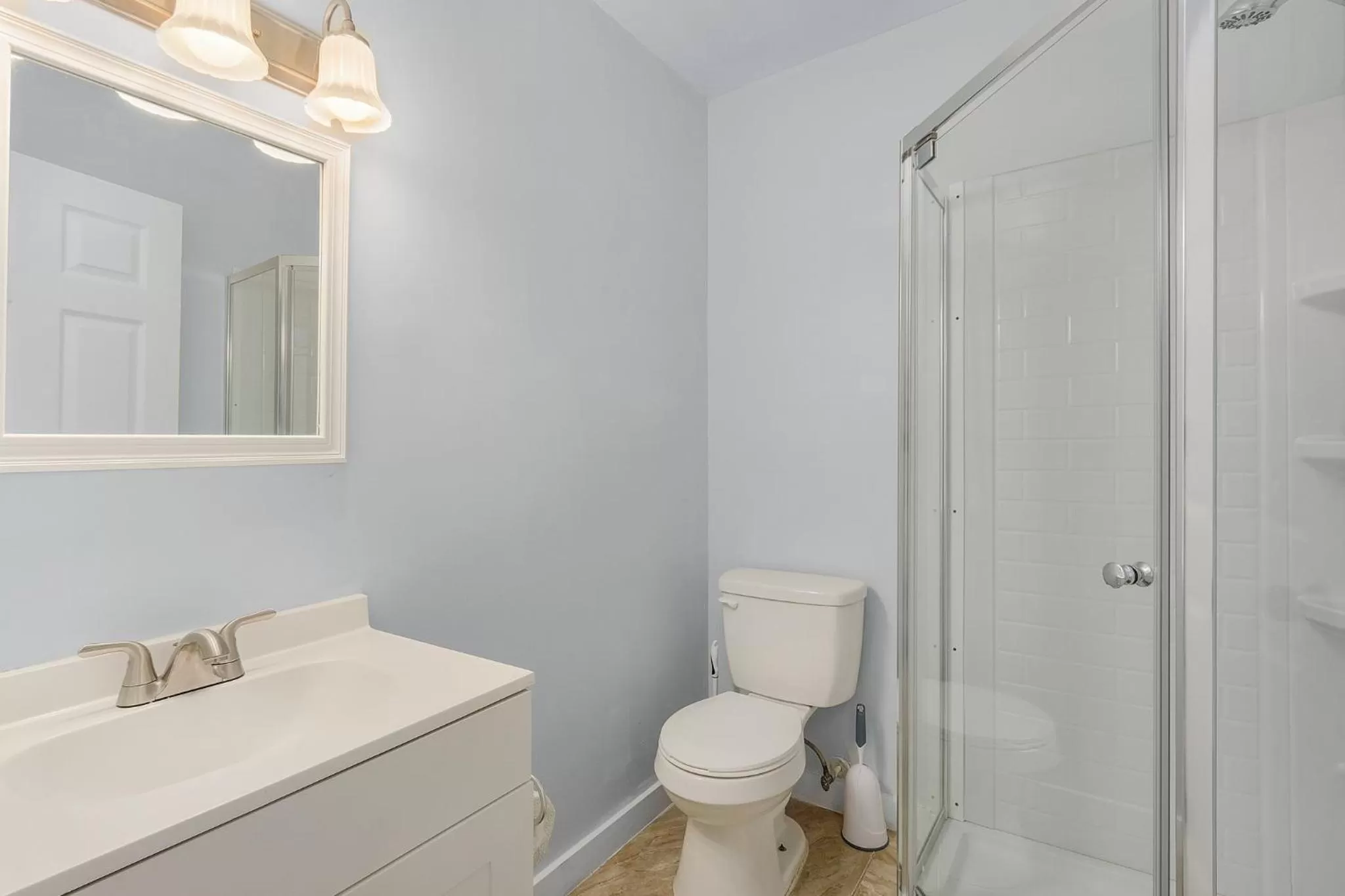 Shower in Matlacha on Shoreview