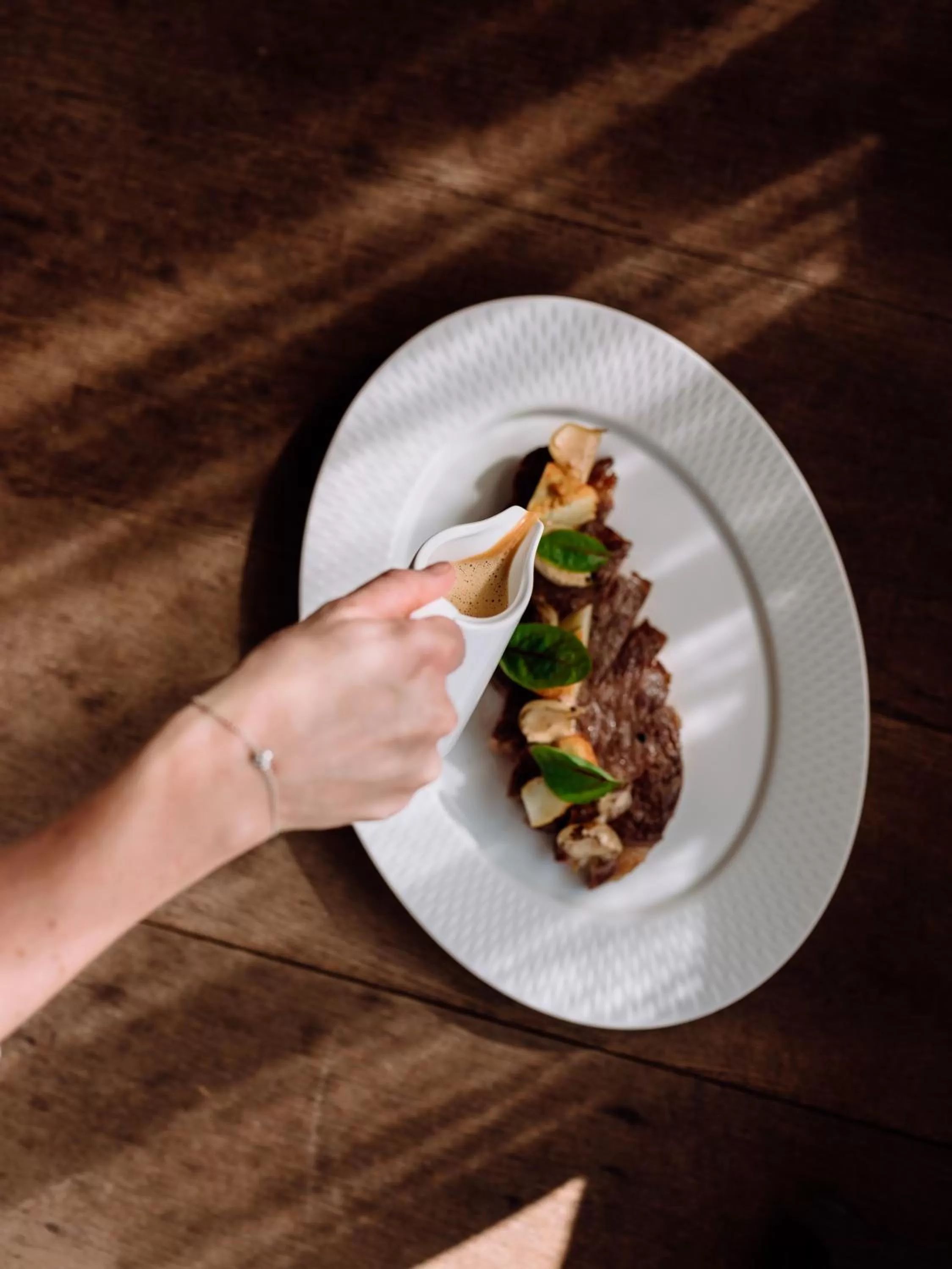 Restaurant/places to eat in At Six