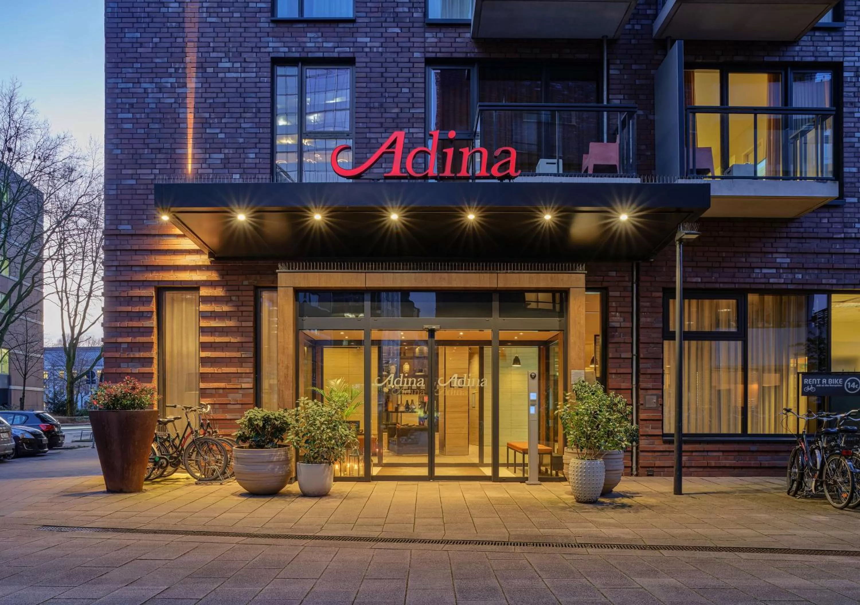 Property building in Adina Apartment Hotel Hamburg Michel