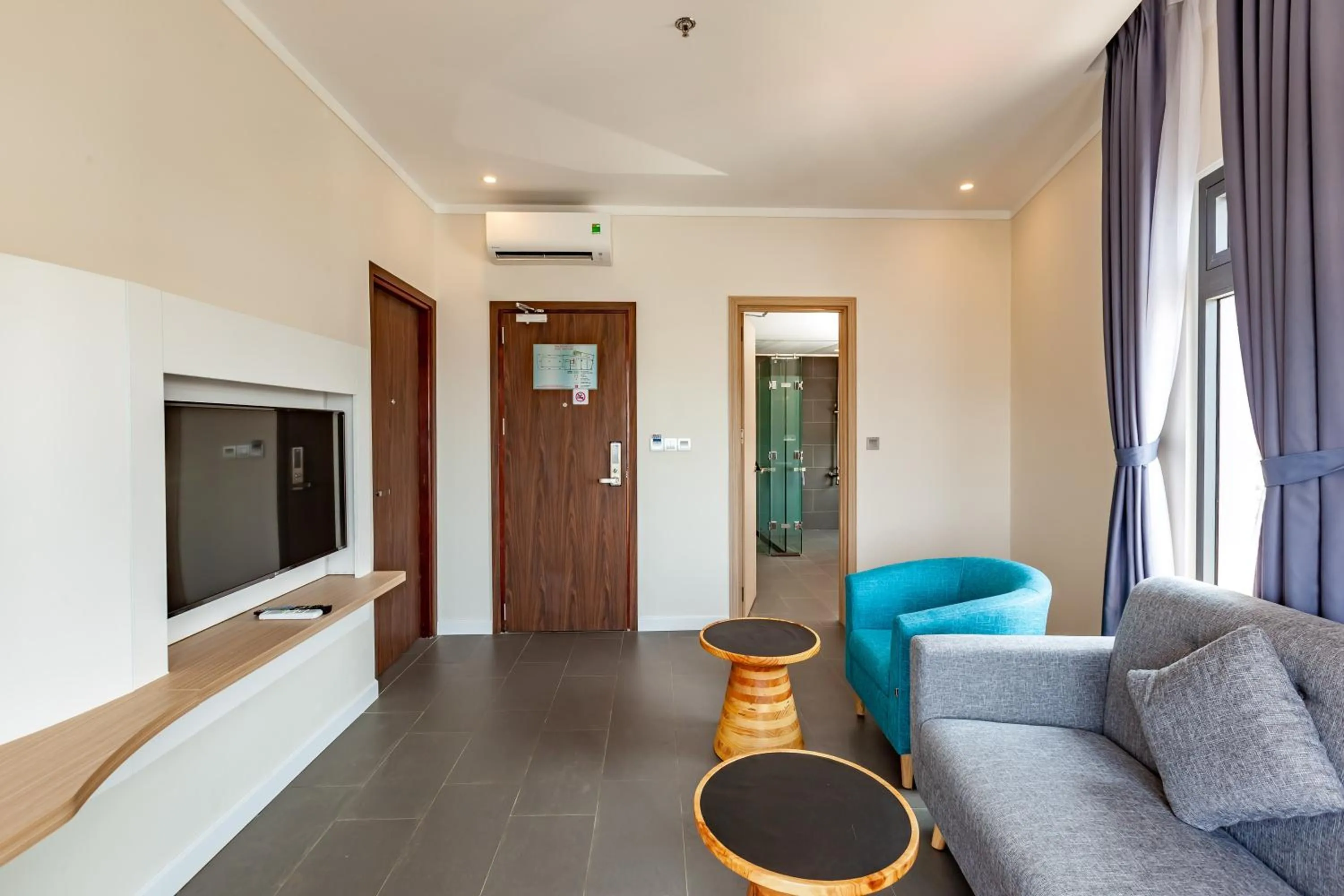 TV and multimedia in An Phu Hotel