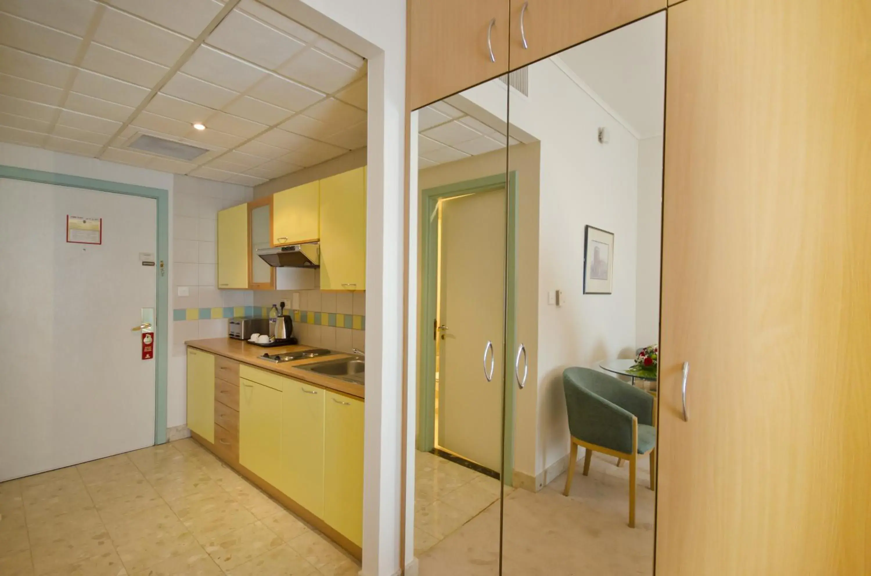 Deluxe Room in Al Bustan Centre & Residence Deluxe Room in Al Bustan Centre & Residence