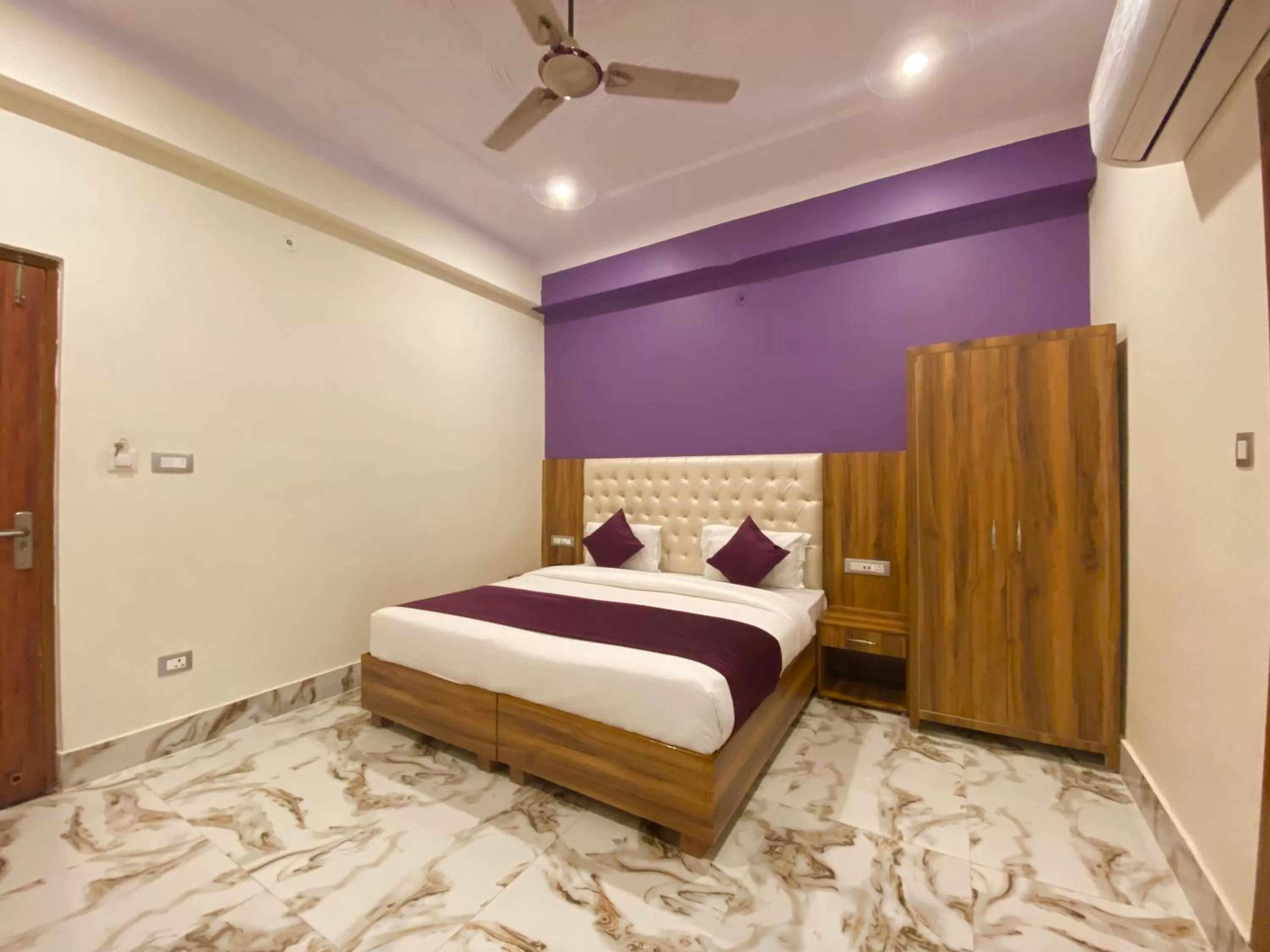 Bed in Hotel Rishikesh Grand by Kool Stays