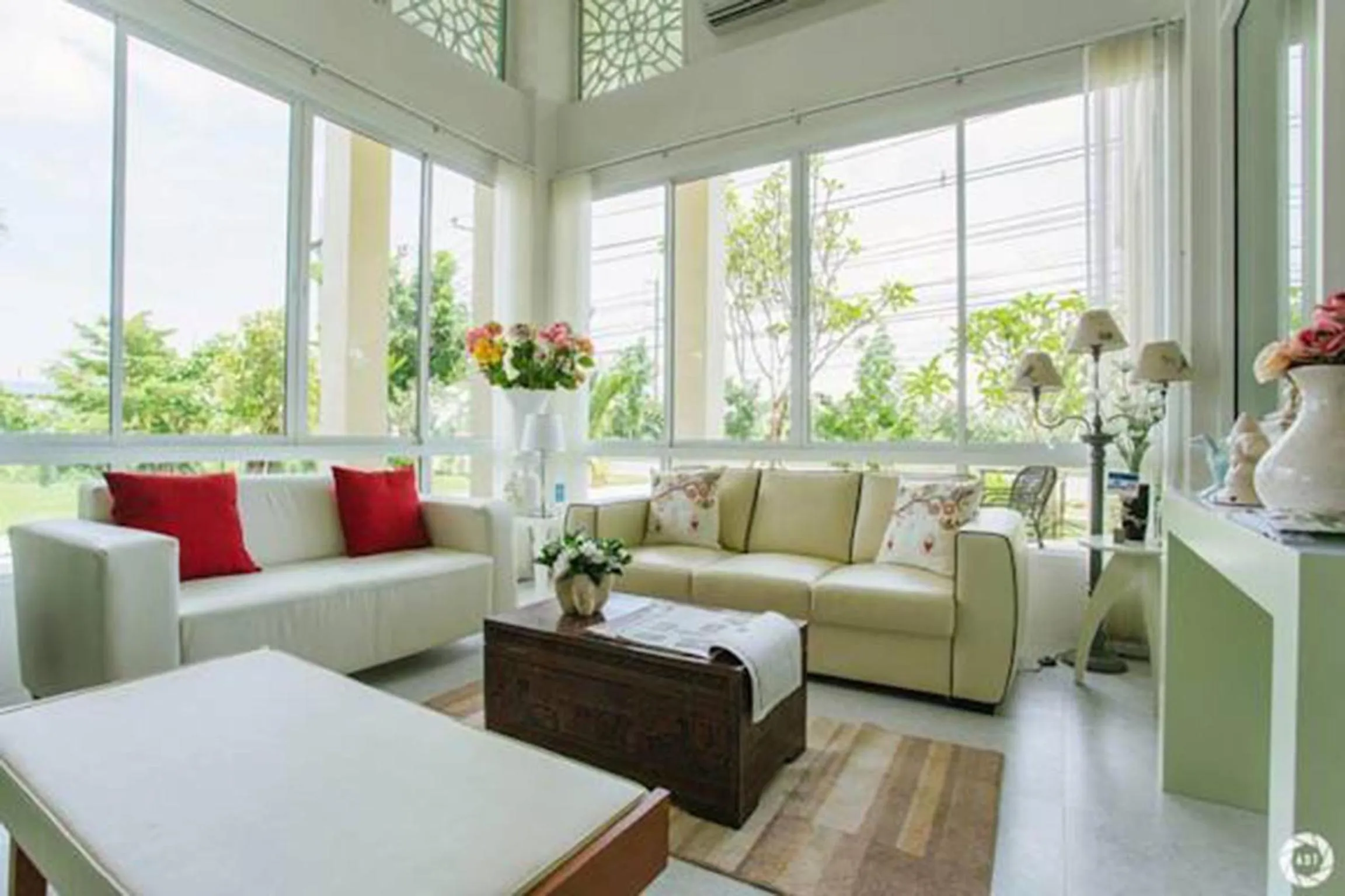 Lobby or reception in The Terrace Hotel