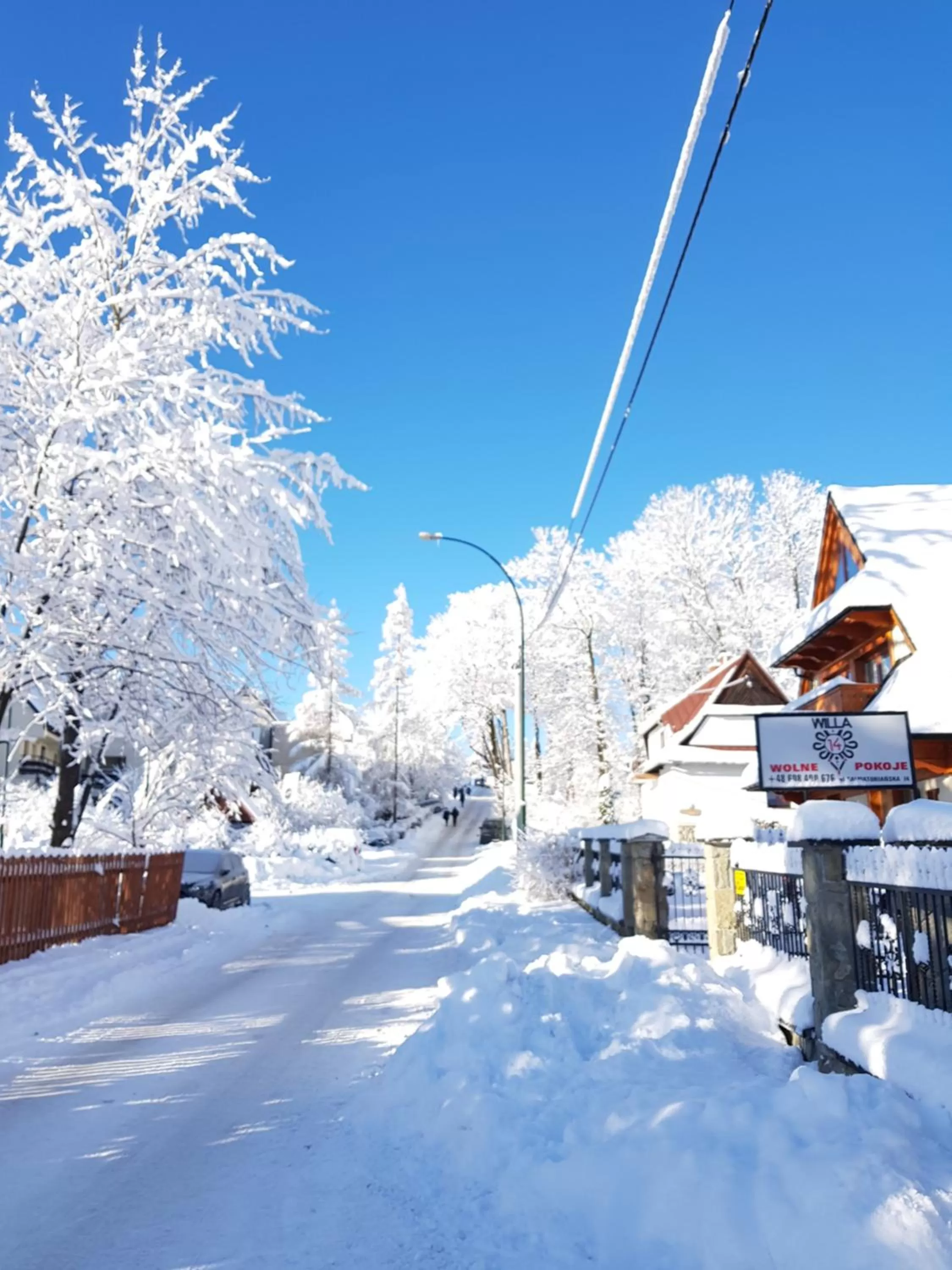 Neighbourhood, Winter in Willa 14