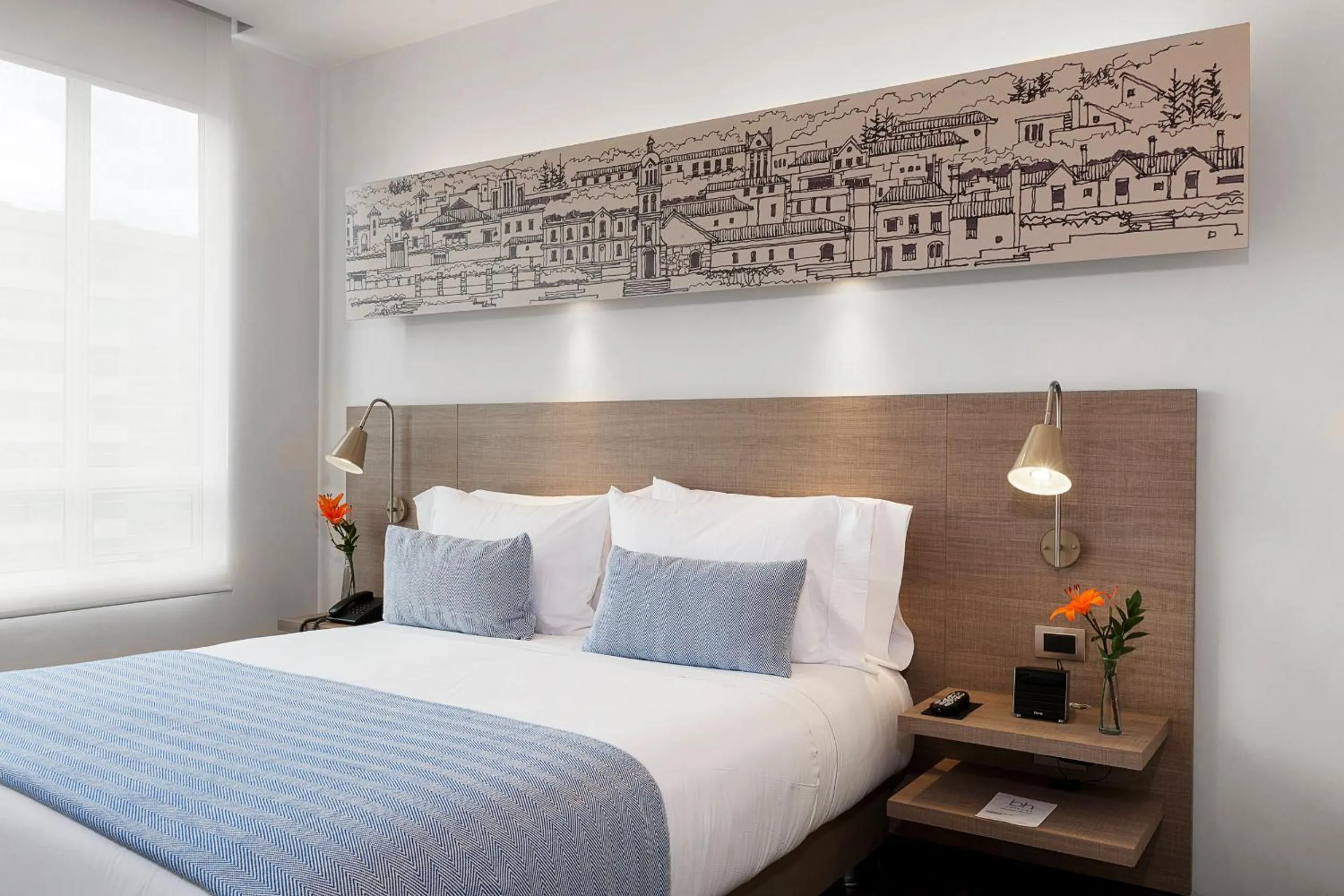 Bedroom, Bed in Hotel bh Usaquén