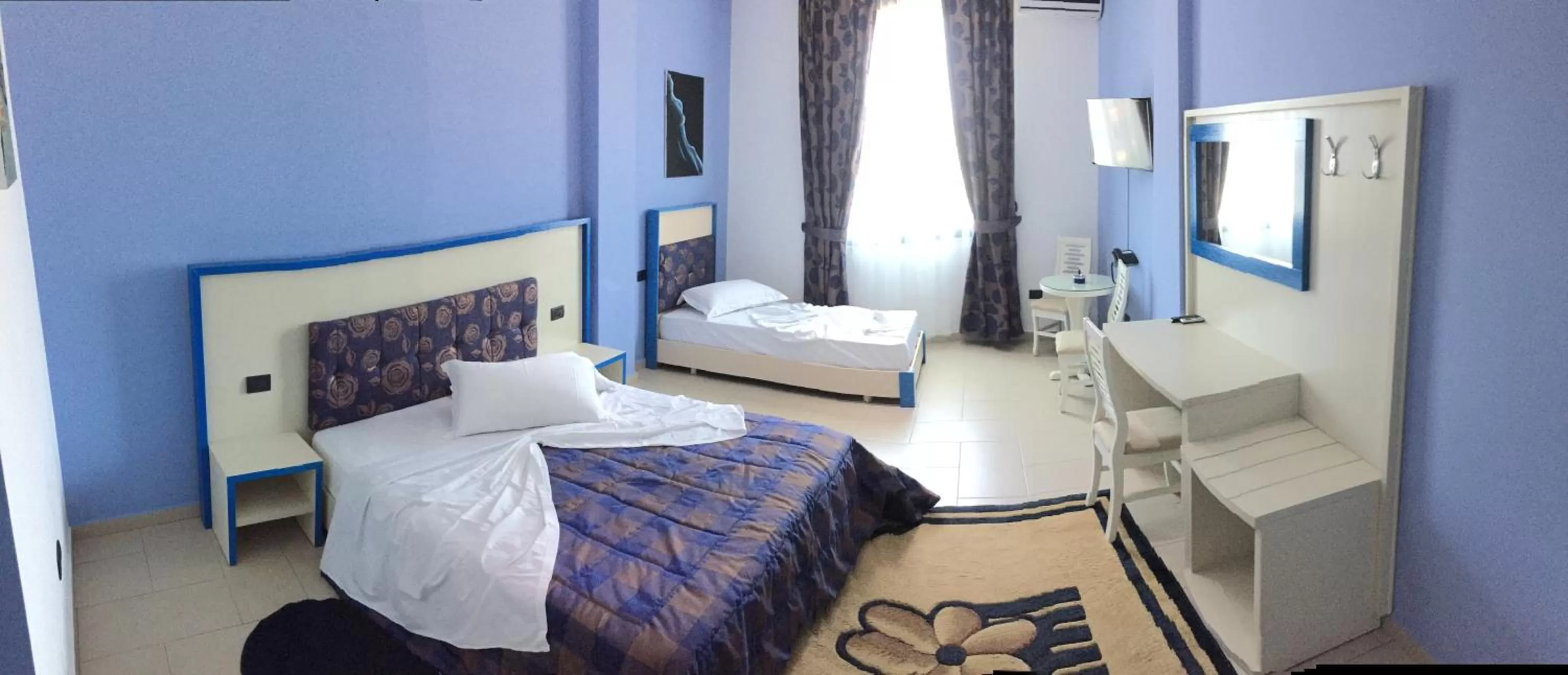 Photo of the whole room, Room Photo in Hotel Siklad