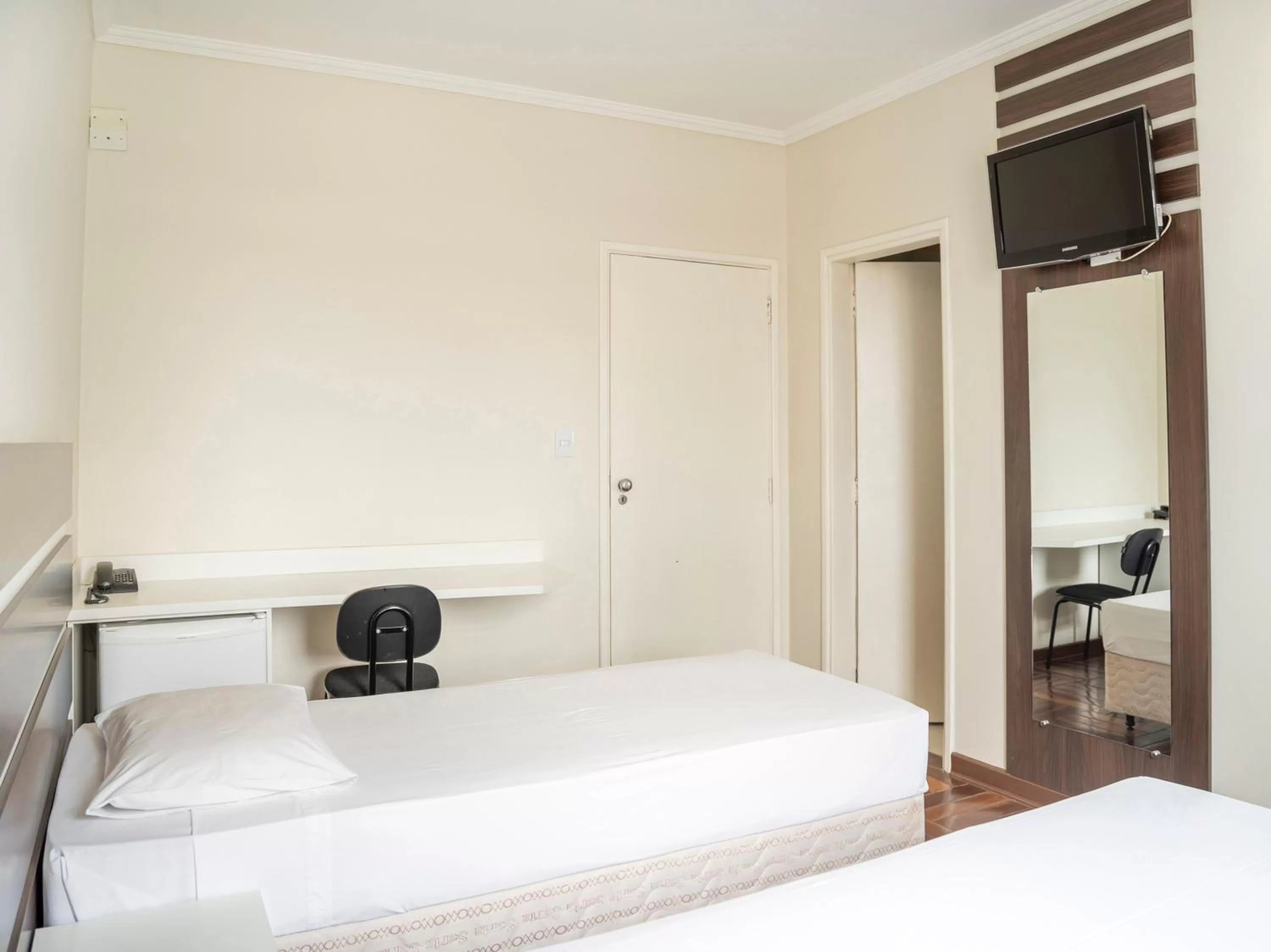 Bedroom, Bed in Libero Hotel