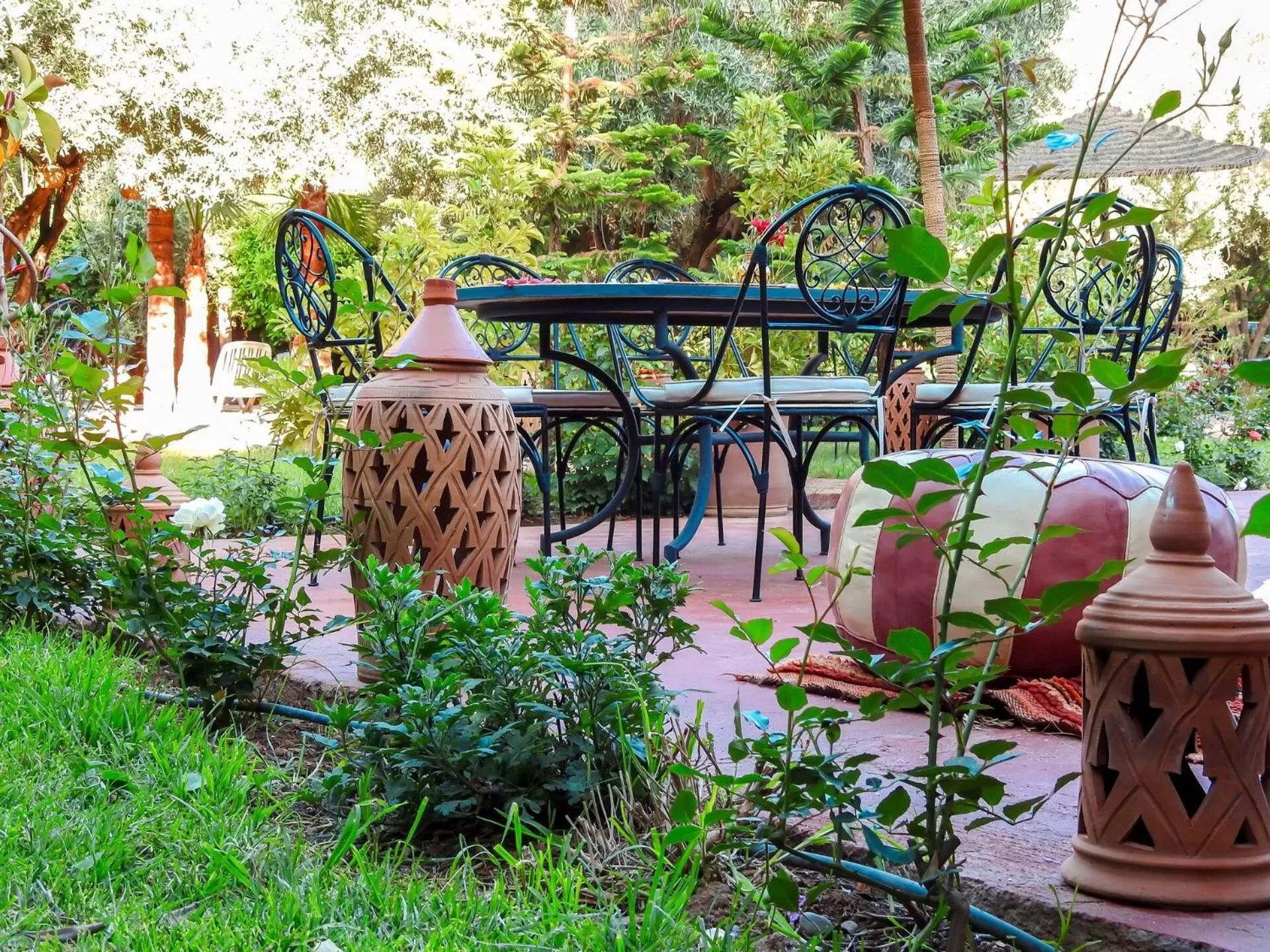 Patio in Le Bleu House