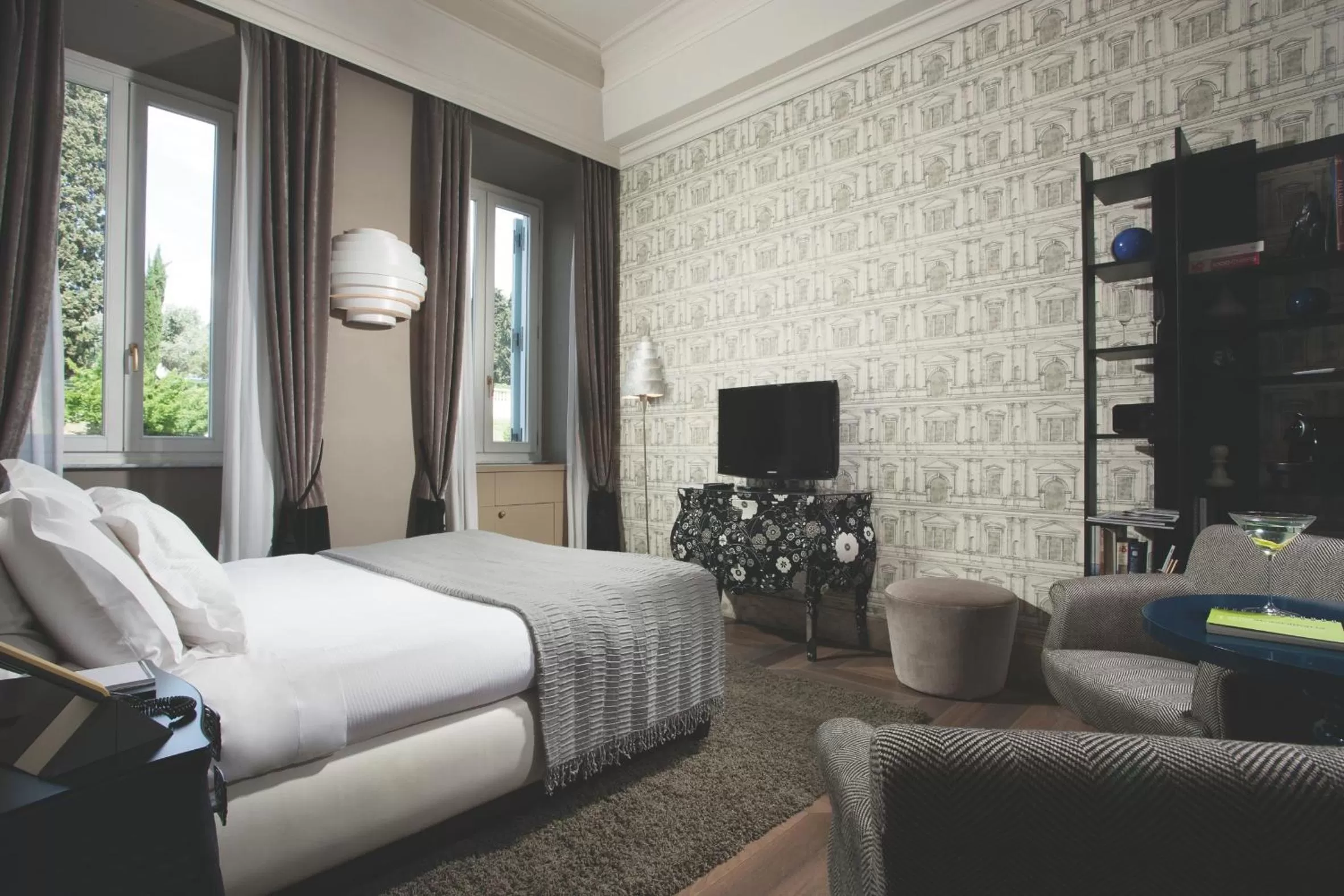 Photo of the whole room, Bed in Hotel Palazzo Manfredi – Small Luxury Hotels of the World