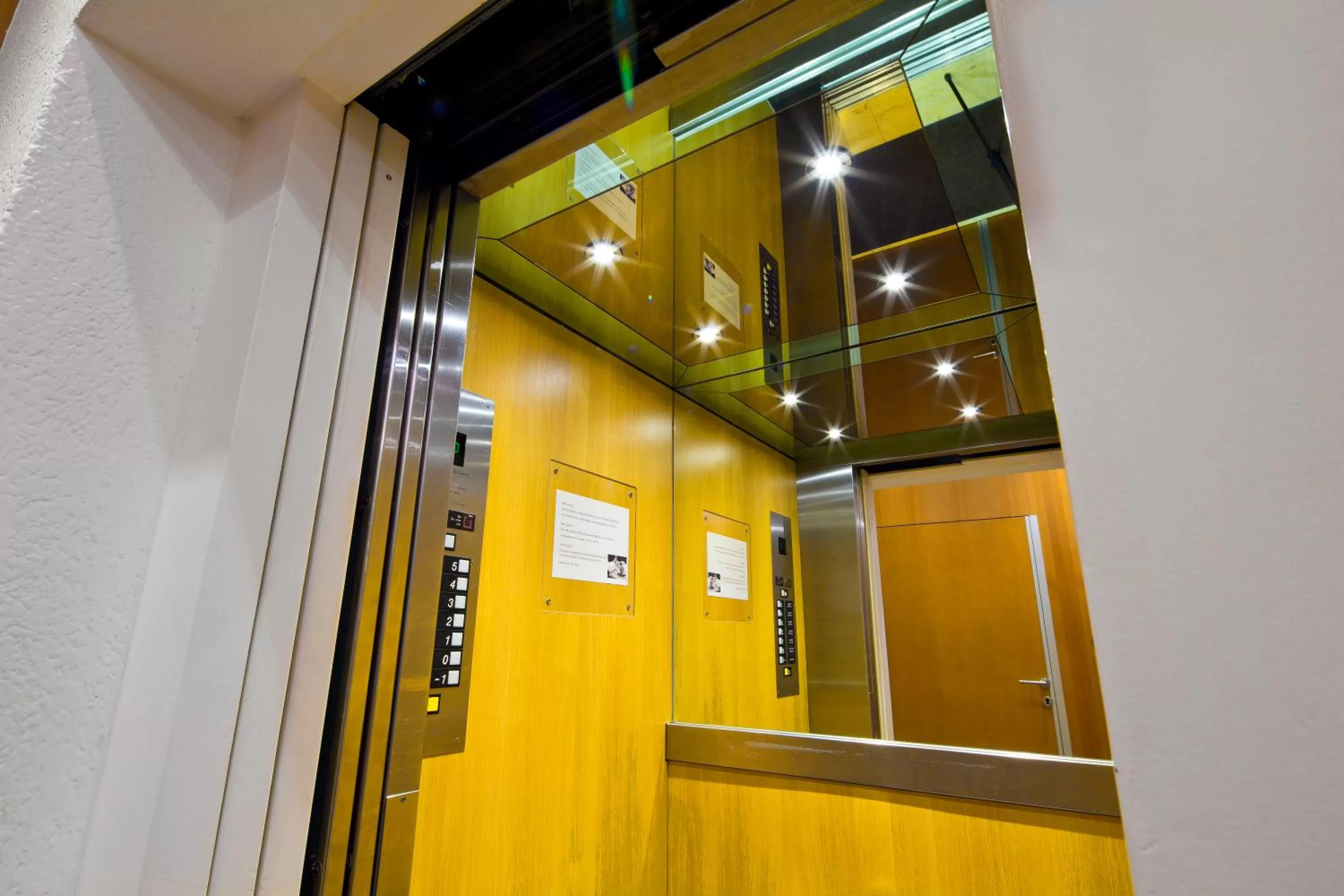 Decorative detail in Hotel Maximilian - Stadthaus Penz