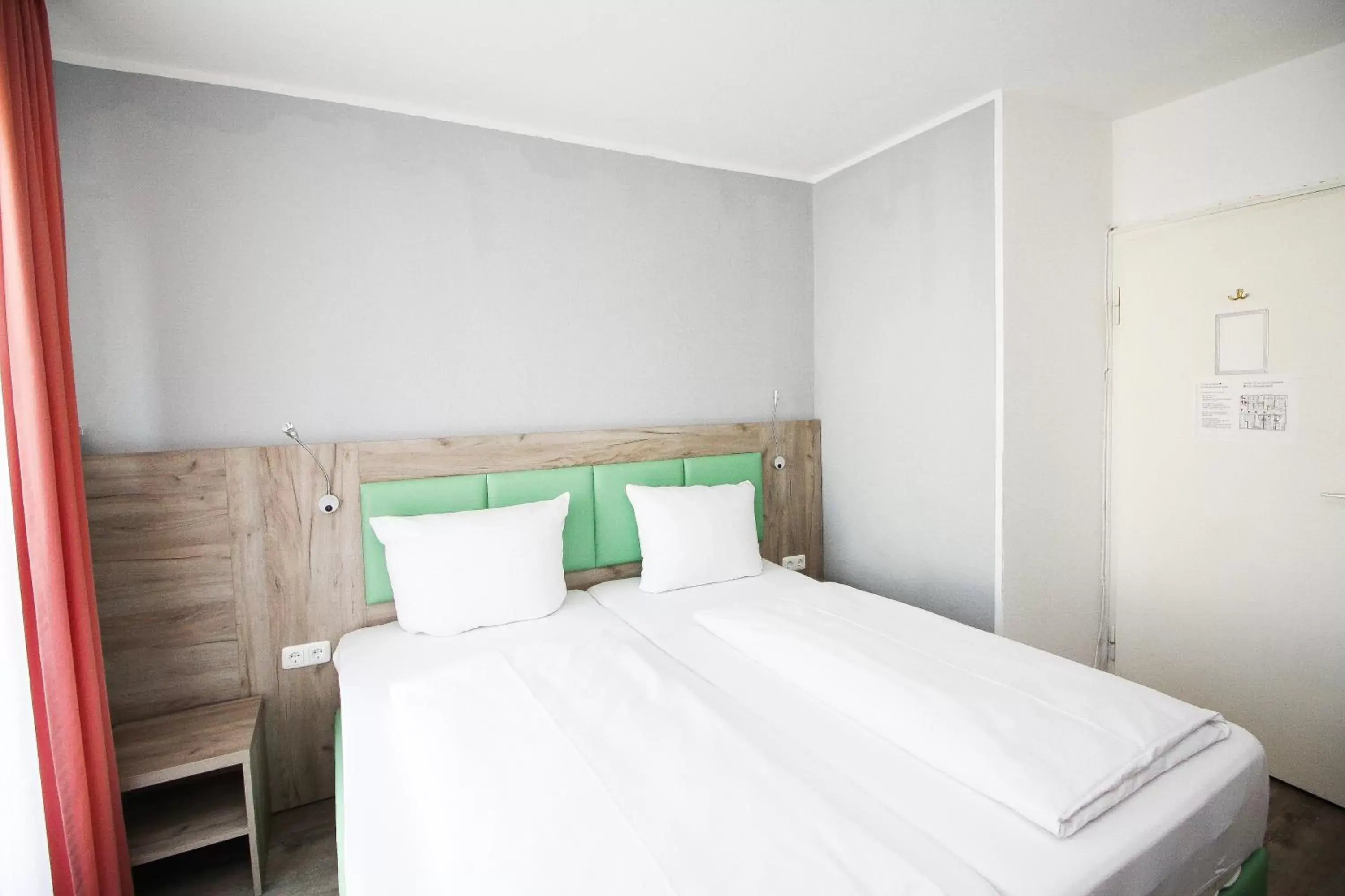 Comfort Double Room with Private Bathroom in Hotel Pension Köberl Comfort Double Room with Private Bathroom in Hotel Pension Köberl