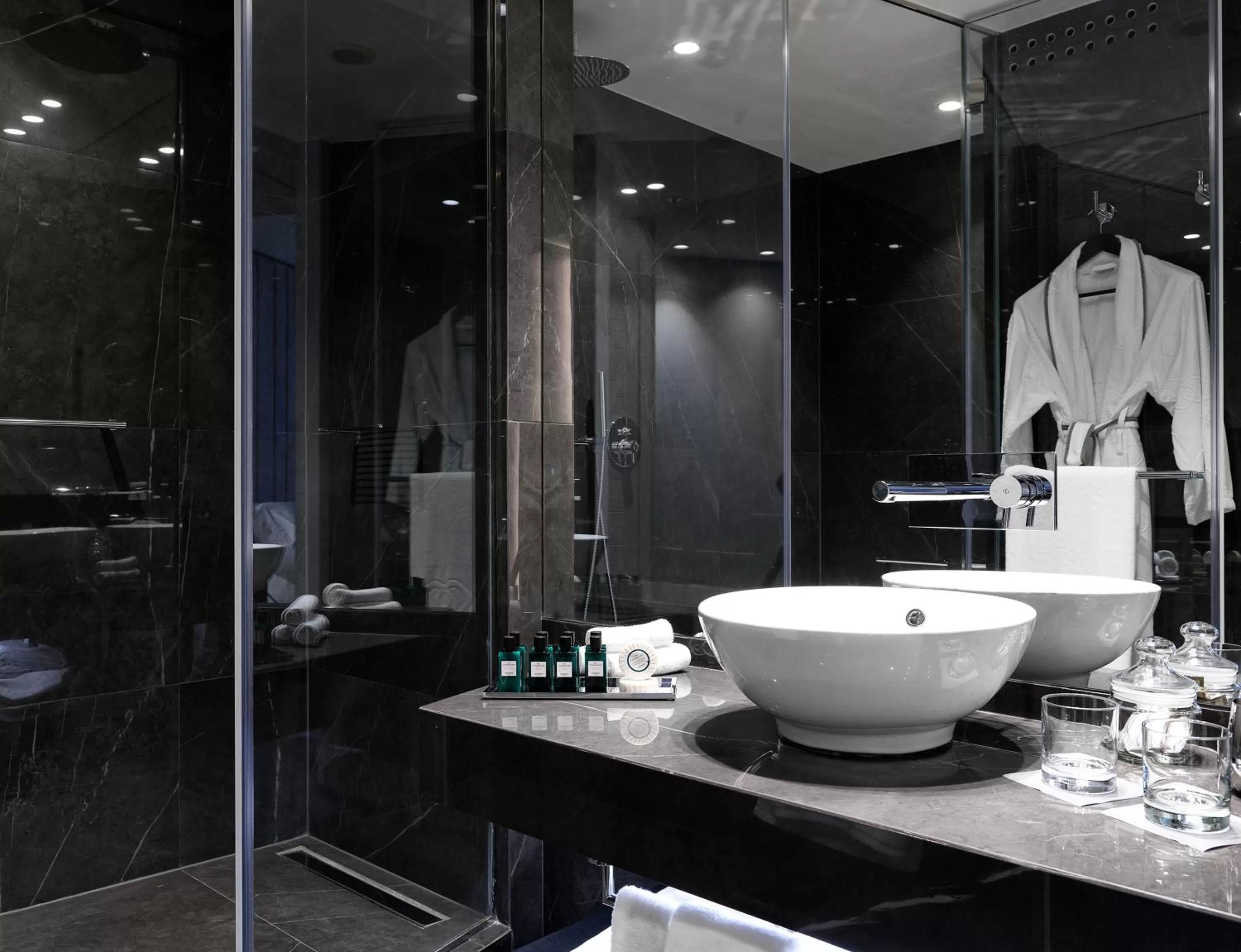 Bathroom in Sofitel Athens Airport