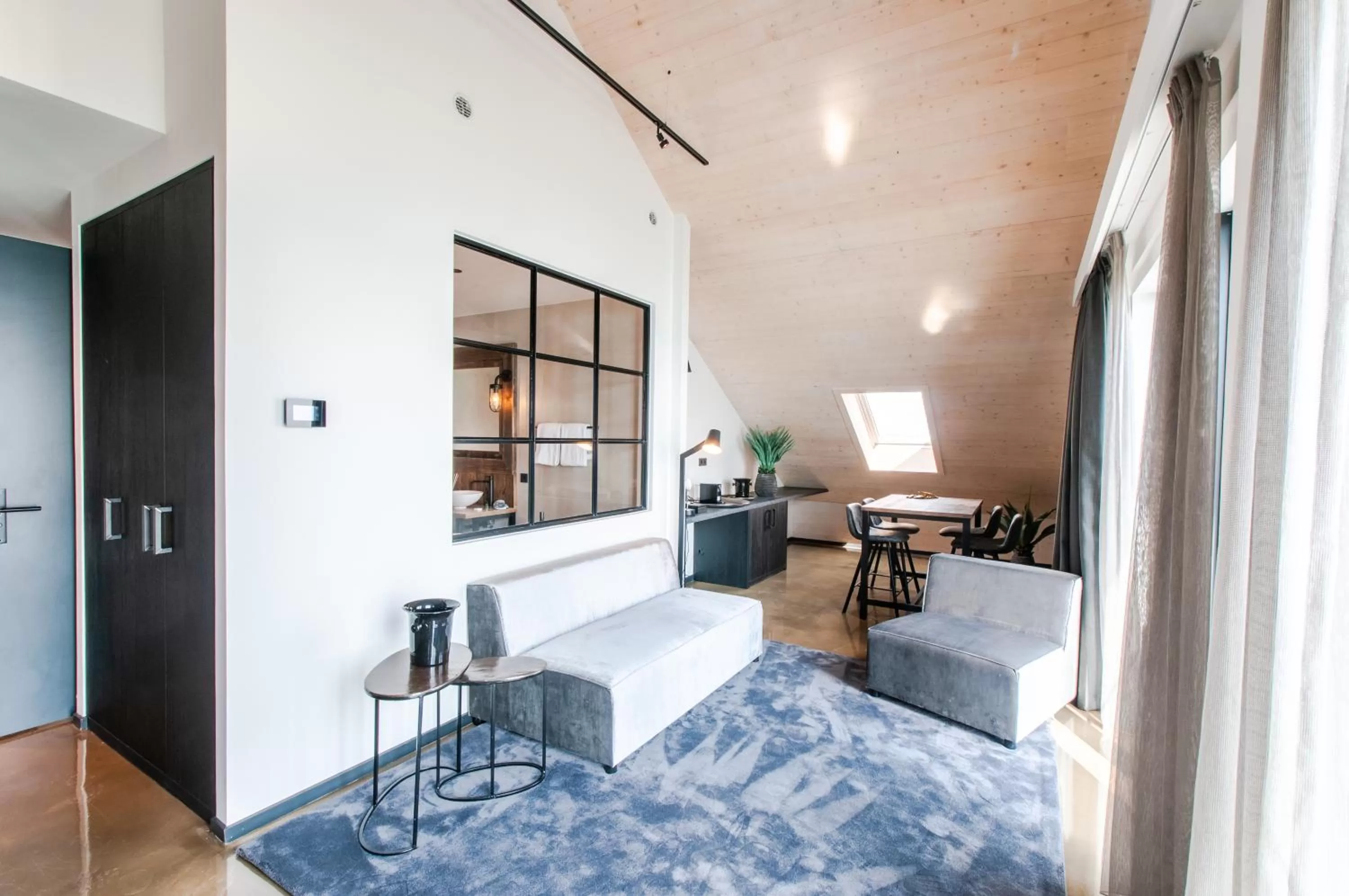 Seating Area in Waterrijk Oesterdam Hotel