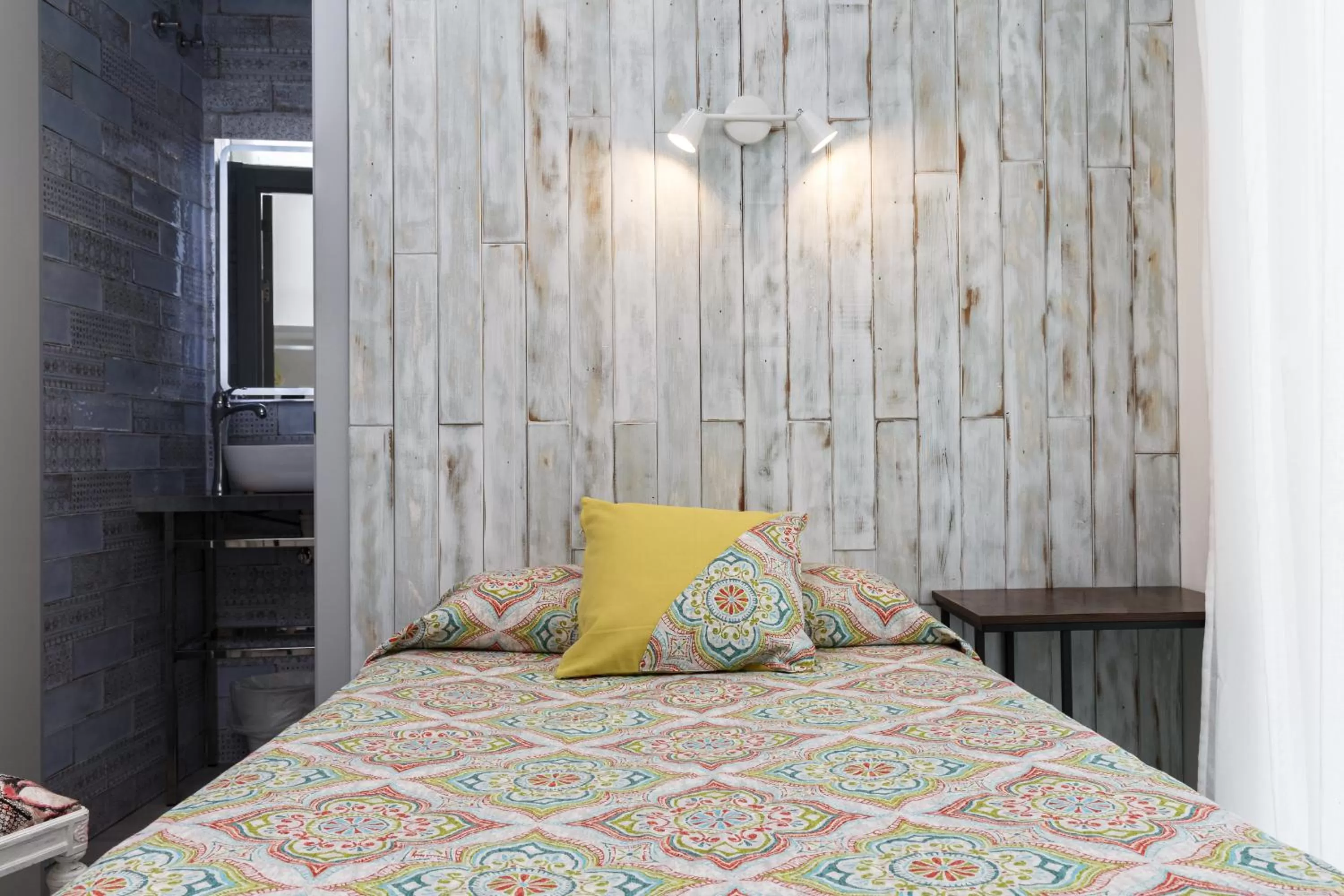 Bed in NR Mirador del Castillo