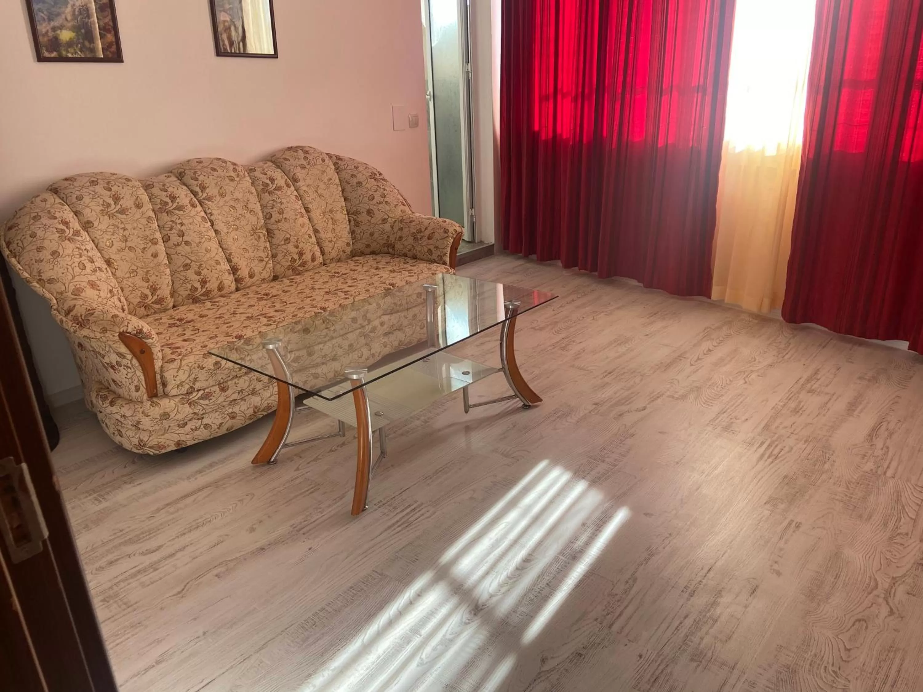 Seating Area in Ribarska Sreshta Family Hotel