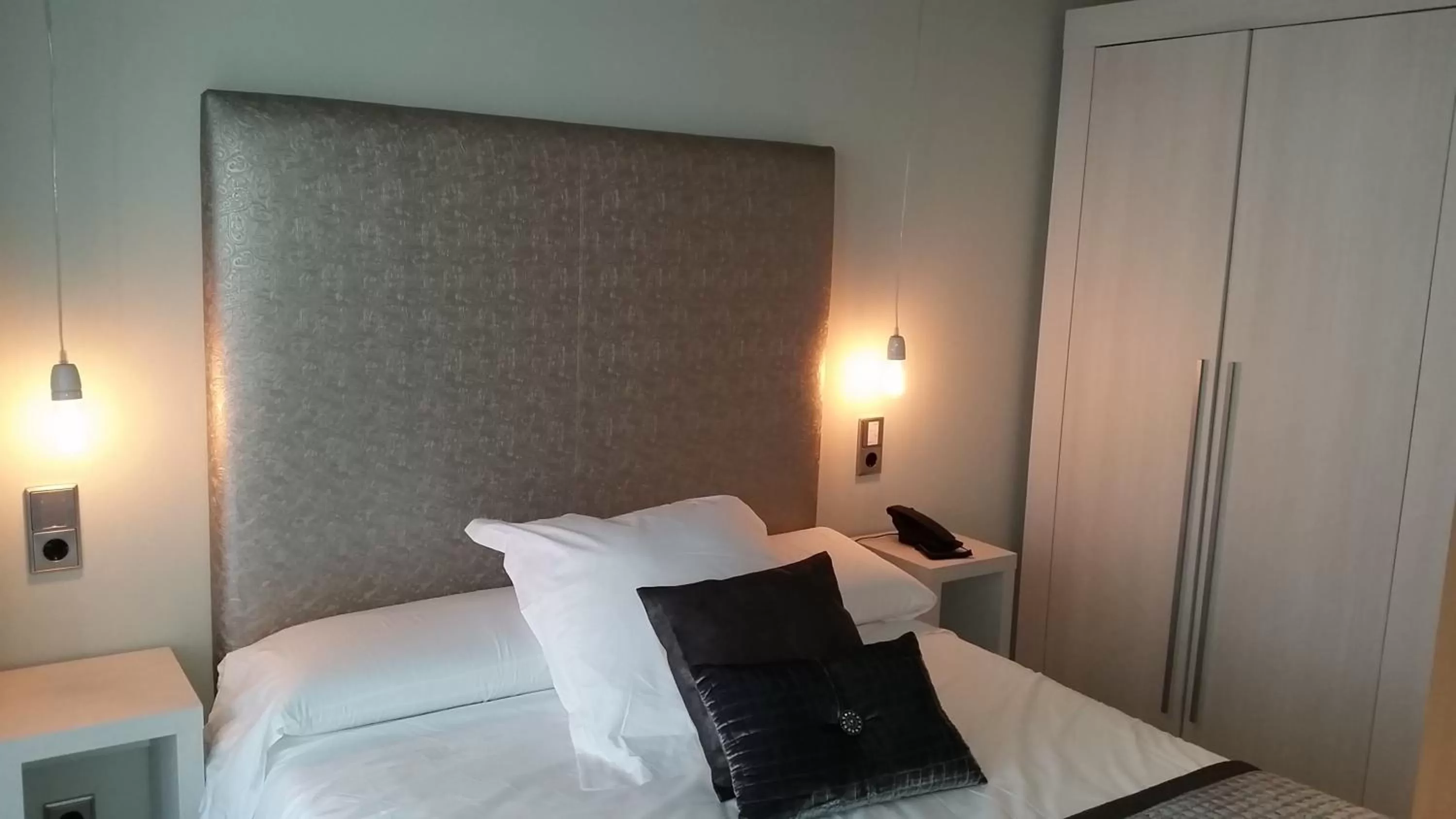 Decorative detail, Bed in Saiaritz