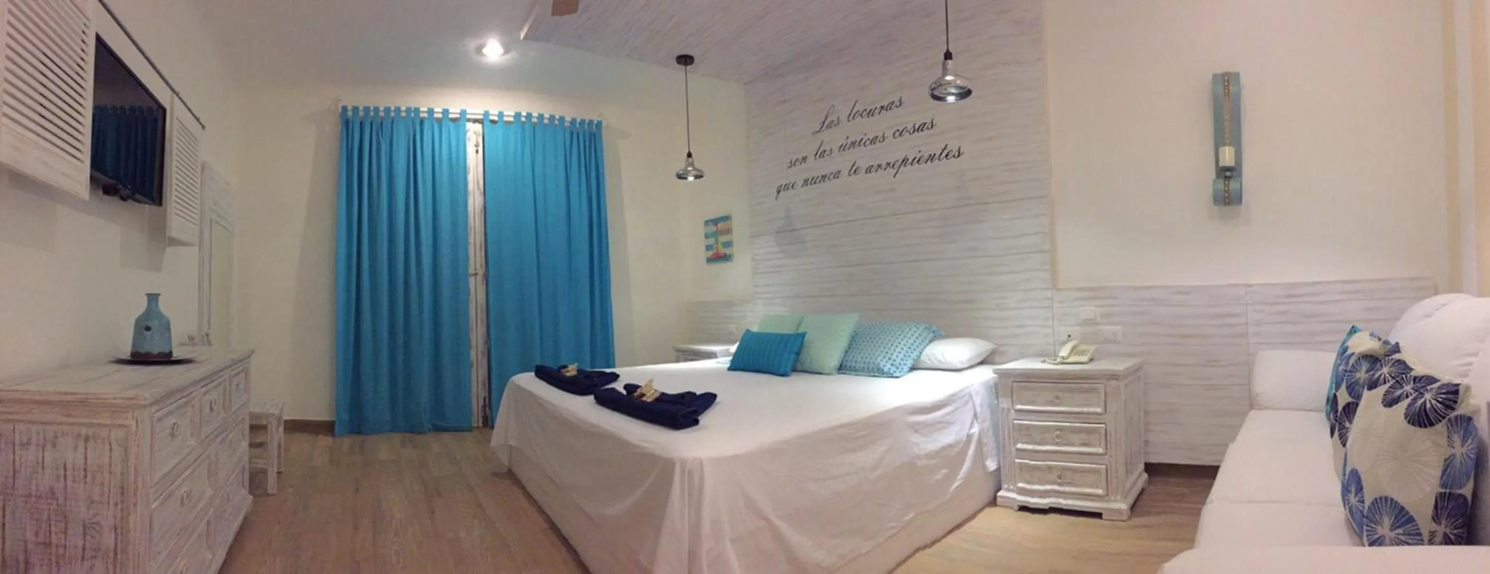 Bed in Hotel Coco Rio "City Center"