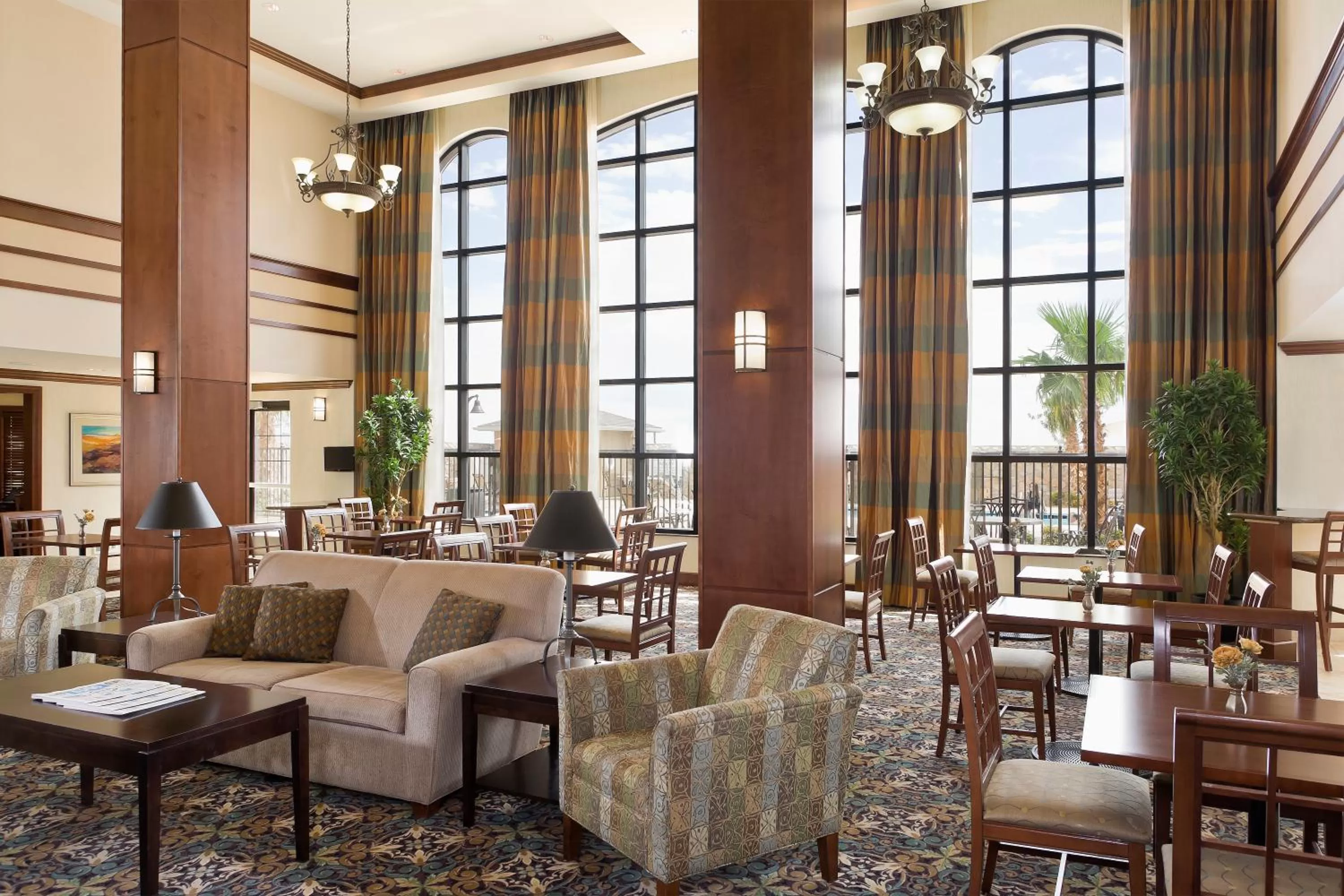 Property building in Staybridge Suites El Paso Airport by IHG