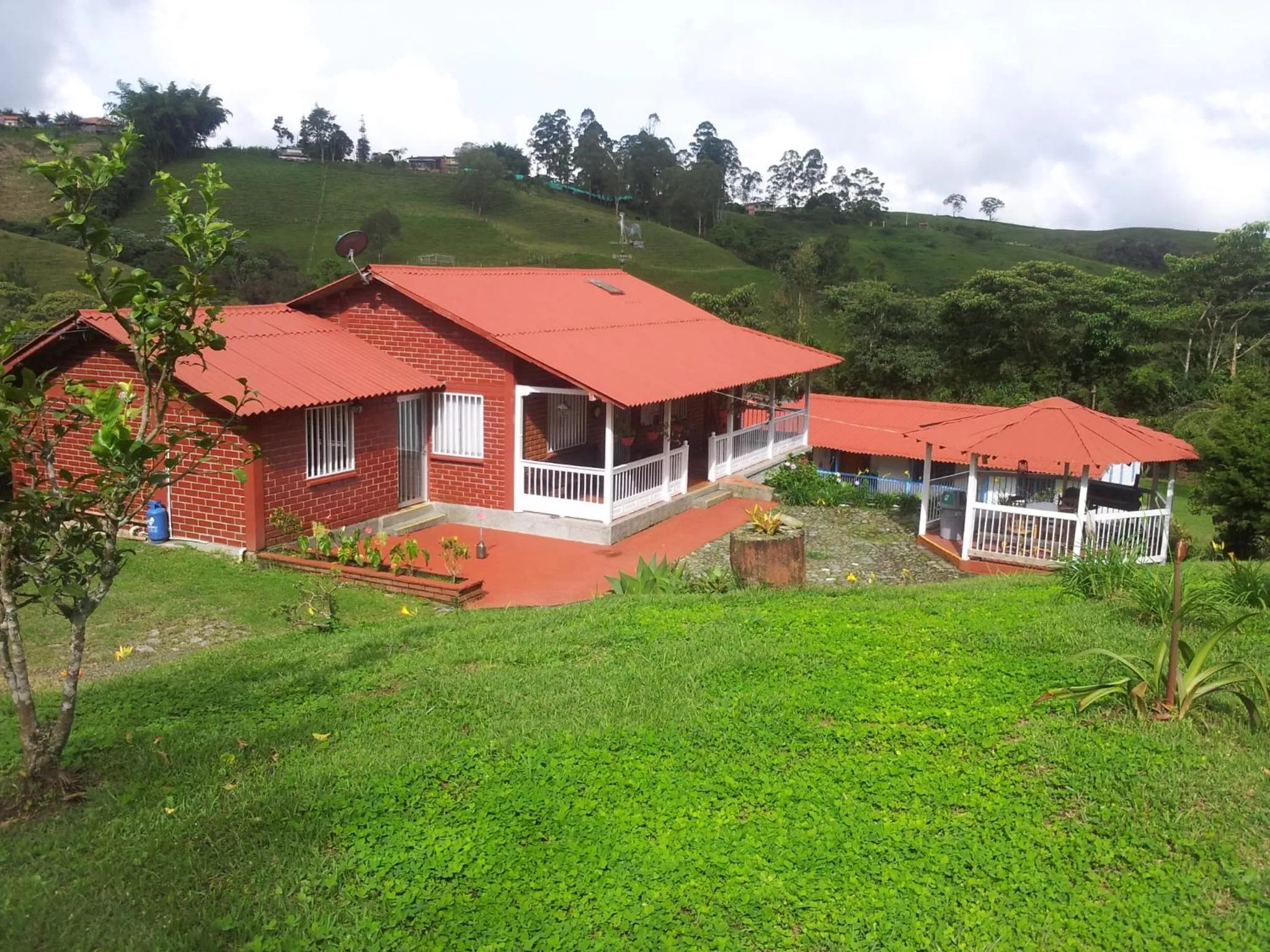 Family, Property Building in La Gaviota BnB