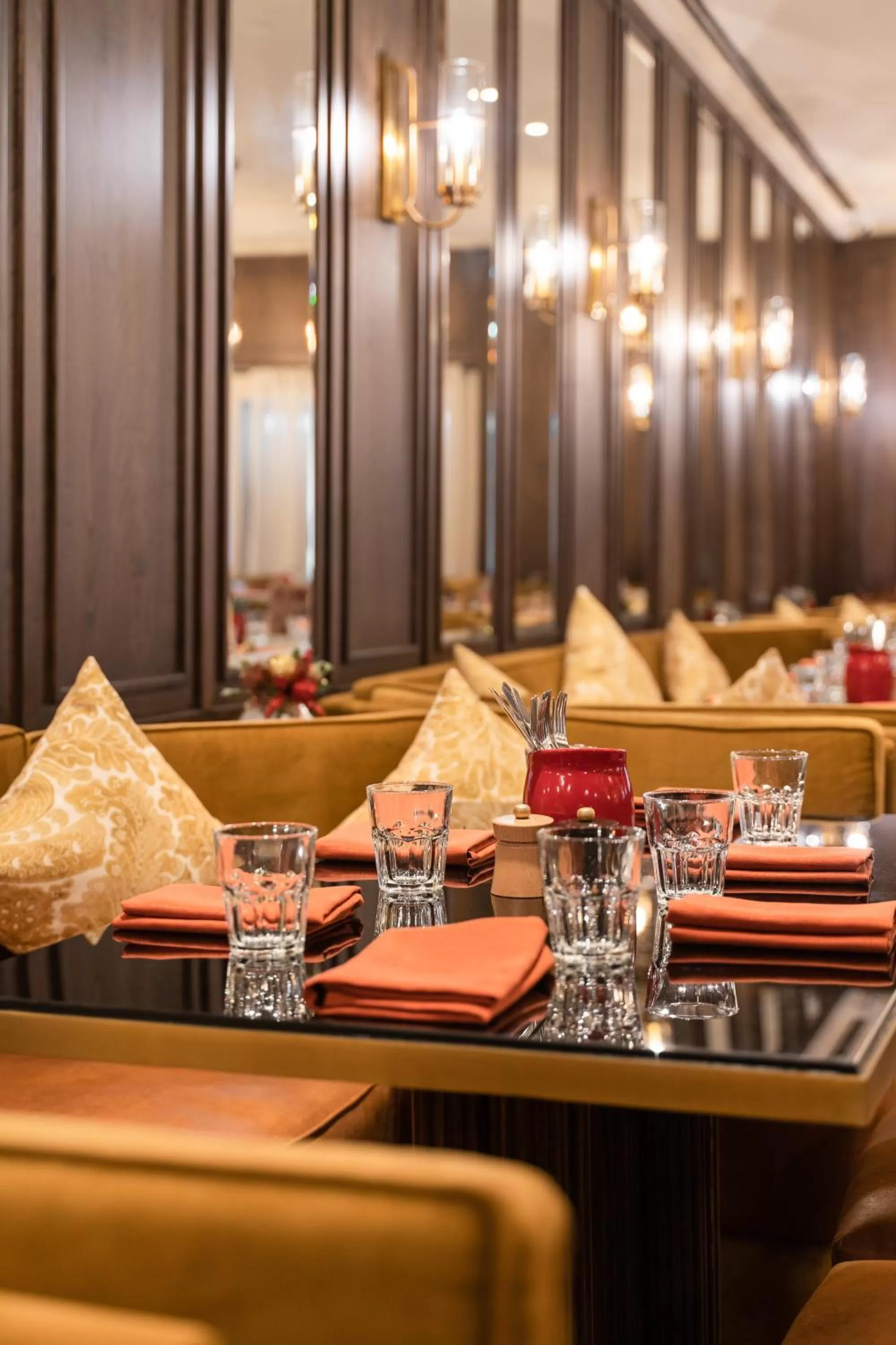 Restaurant/places to eat in President - IHCL SeleQtions