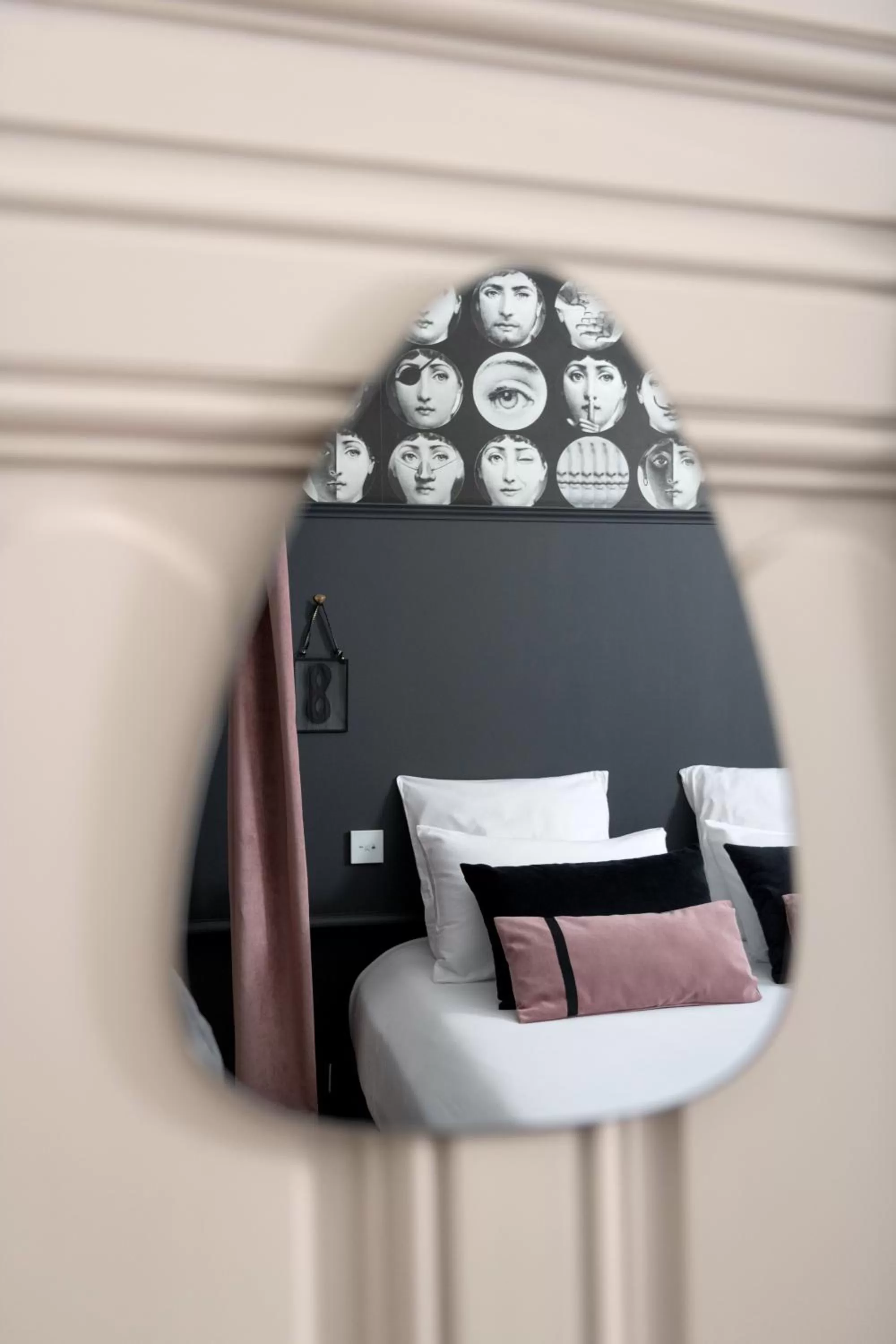 Bed in MiHotel Gailleton