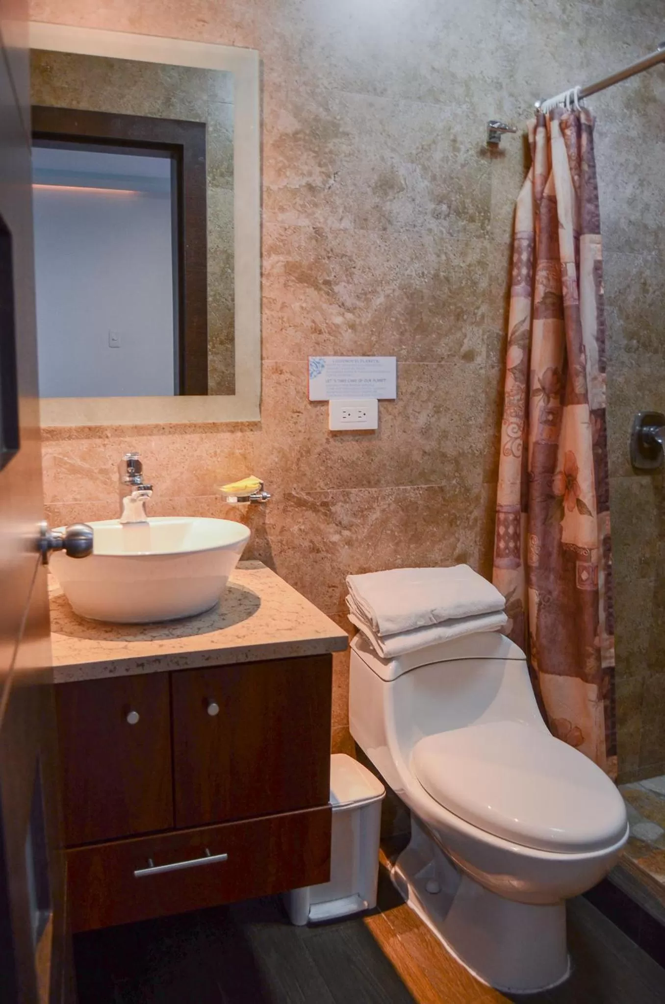 Bathroom in Hotel Shalom