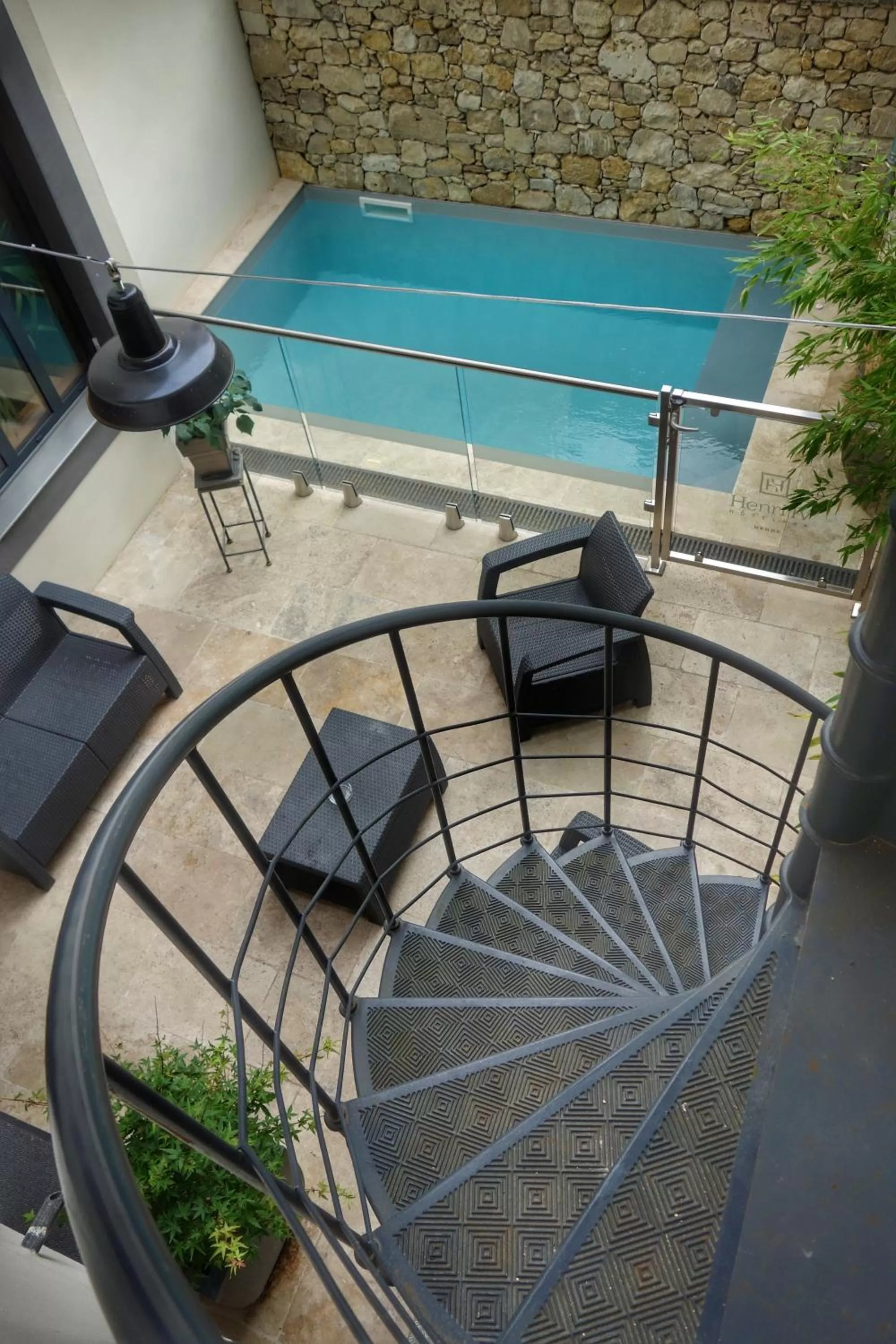 Patio in Hôtel Henri IV