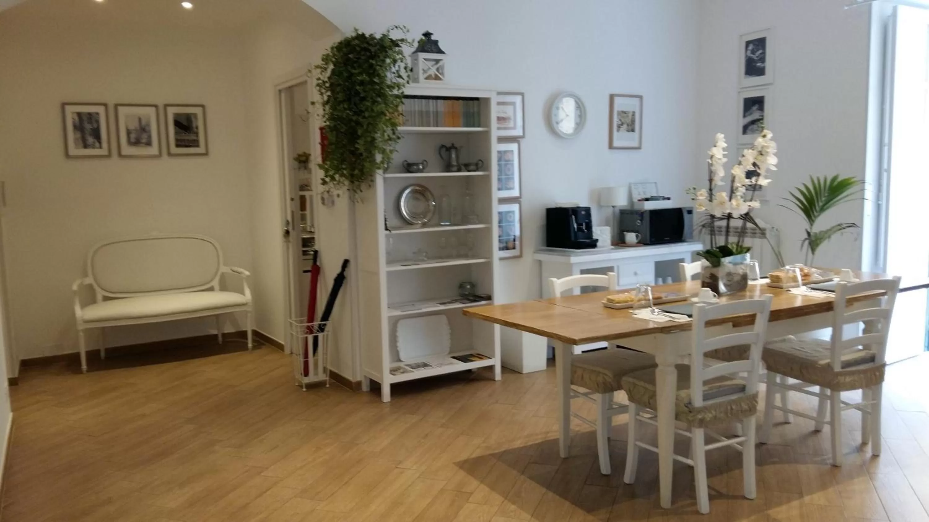 Dining Area in Novelli 36