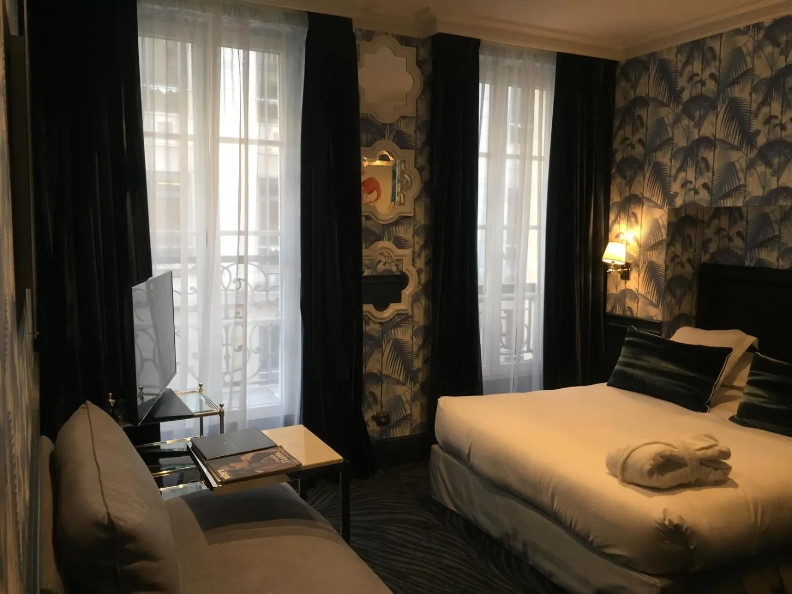 Seating area, Bed in Hôtel George Washington