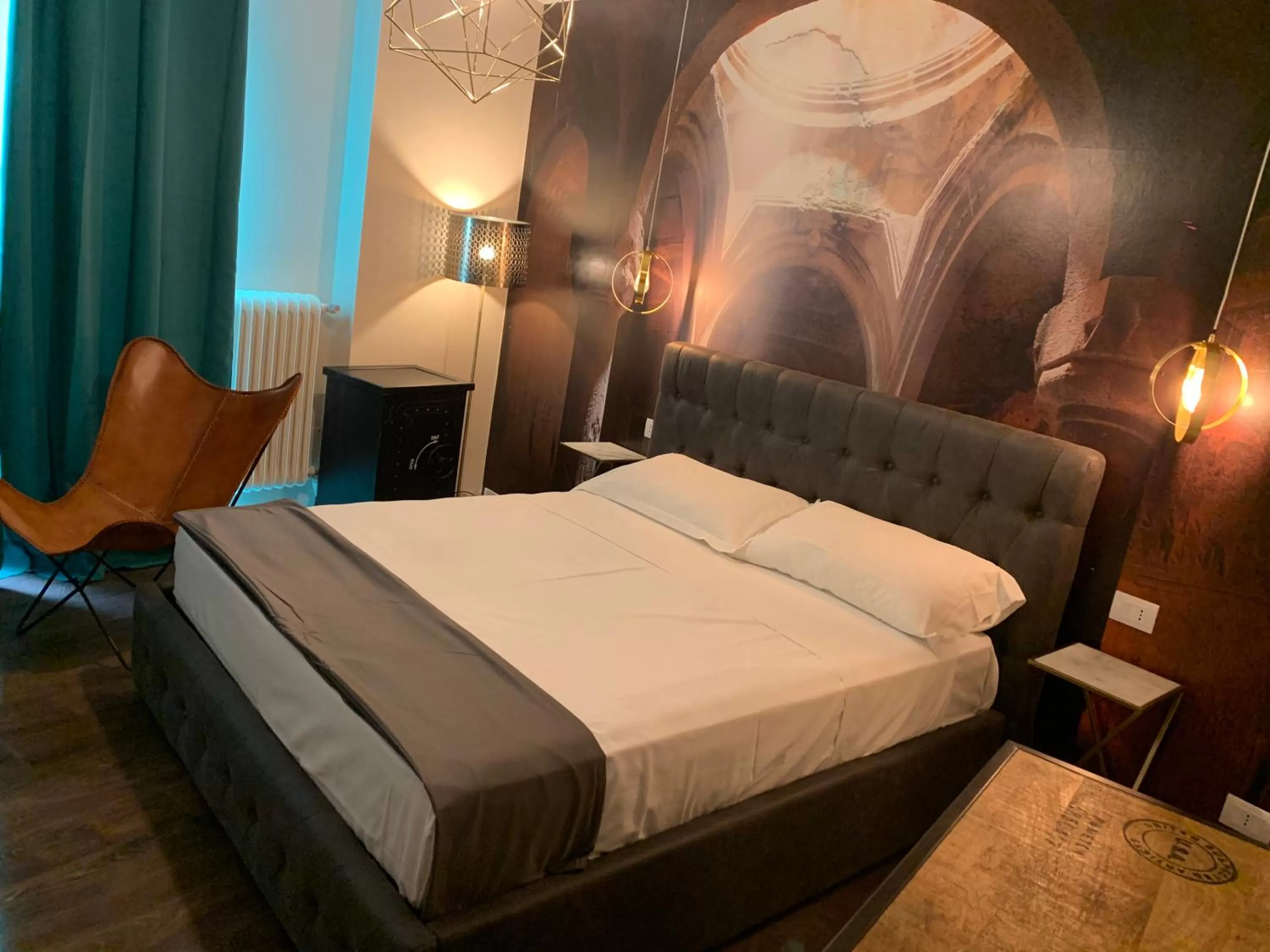 Photo of the whole room, Bed in SUITE LAME 37 Rental Rooms