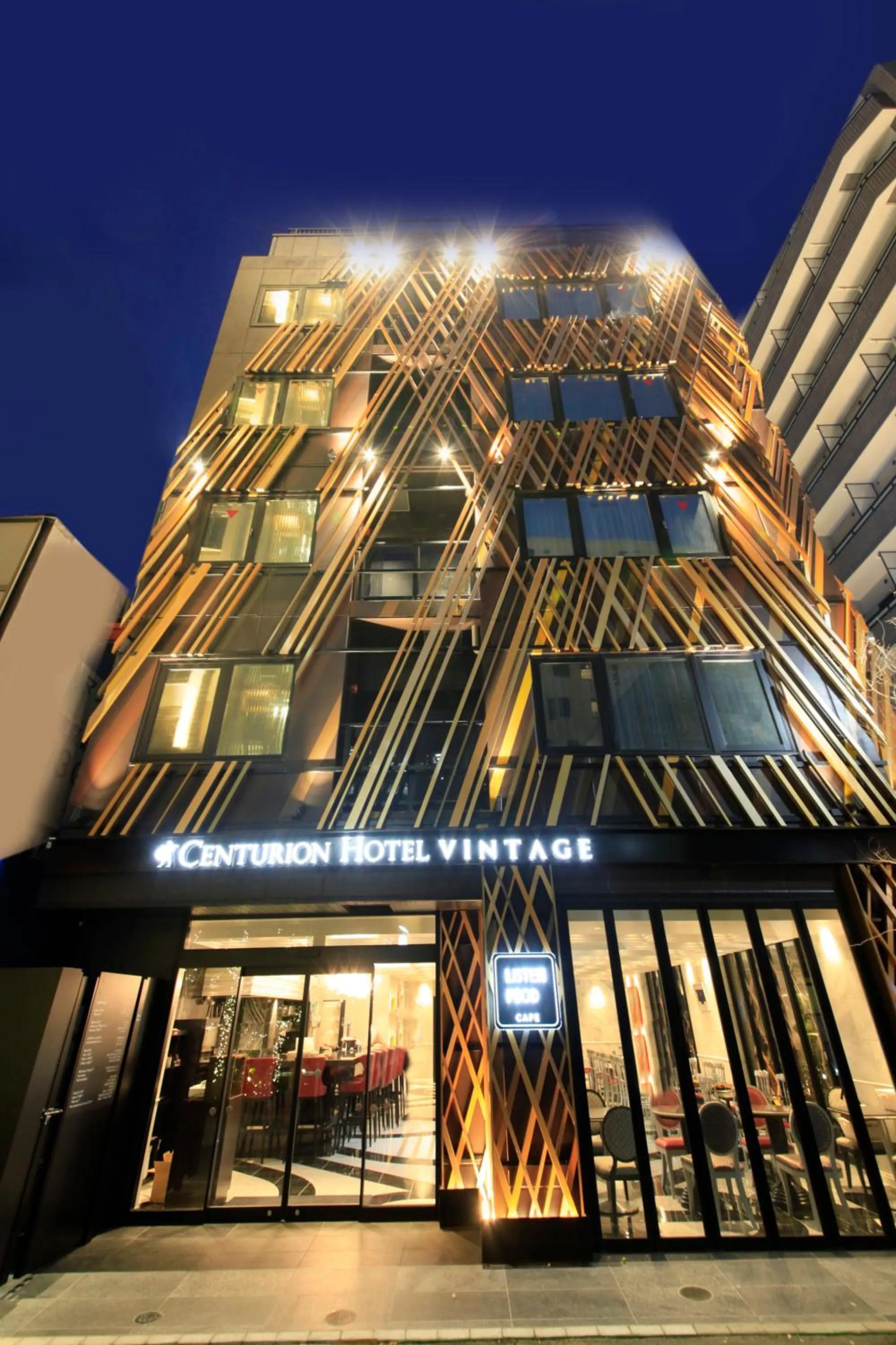 Restaurant/places to eat in Centurion Hotel Grand Akasakamitsuke Station