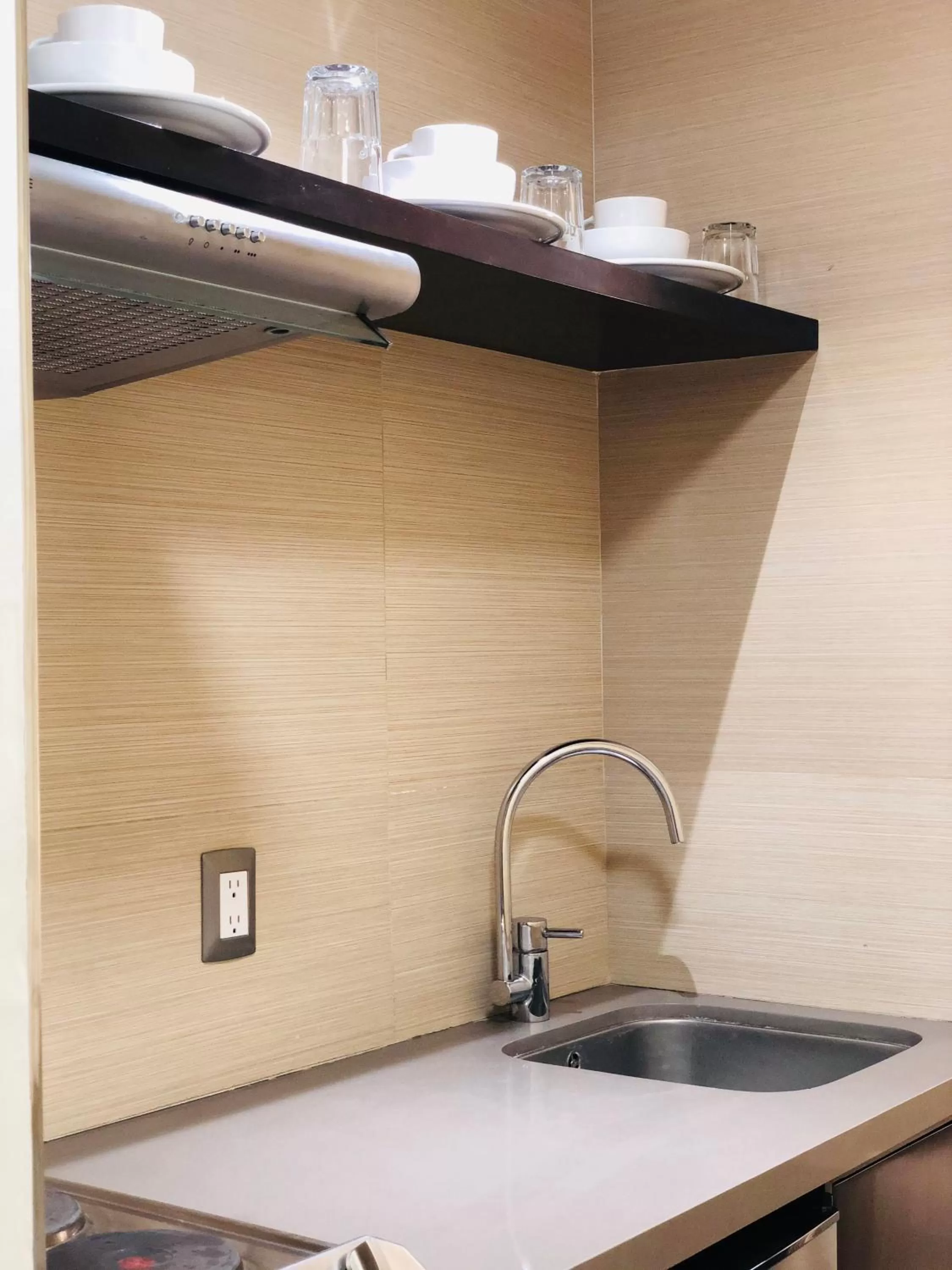 Kitchen or kitchenette in Suites San Luis