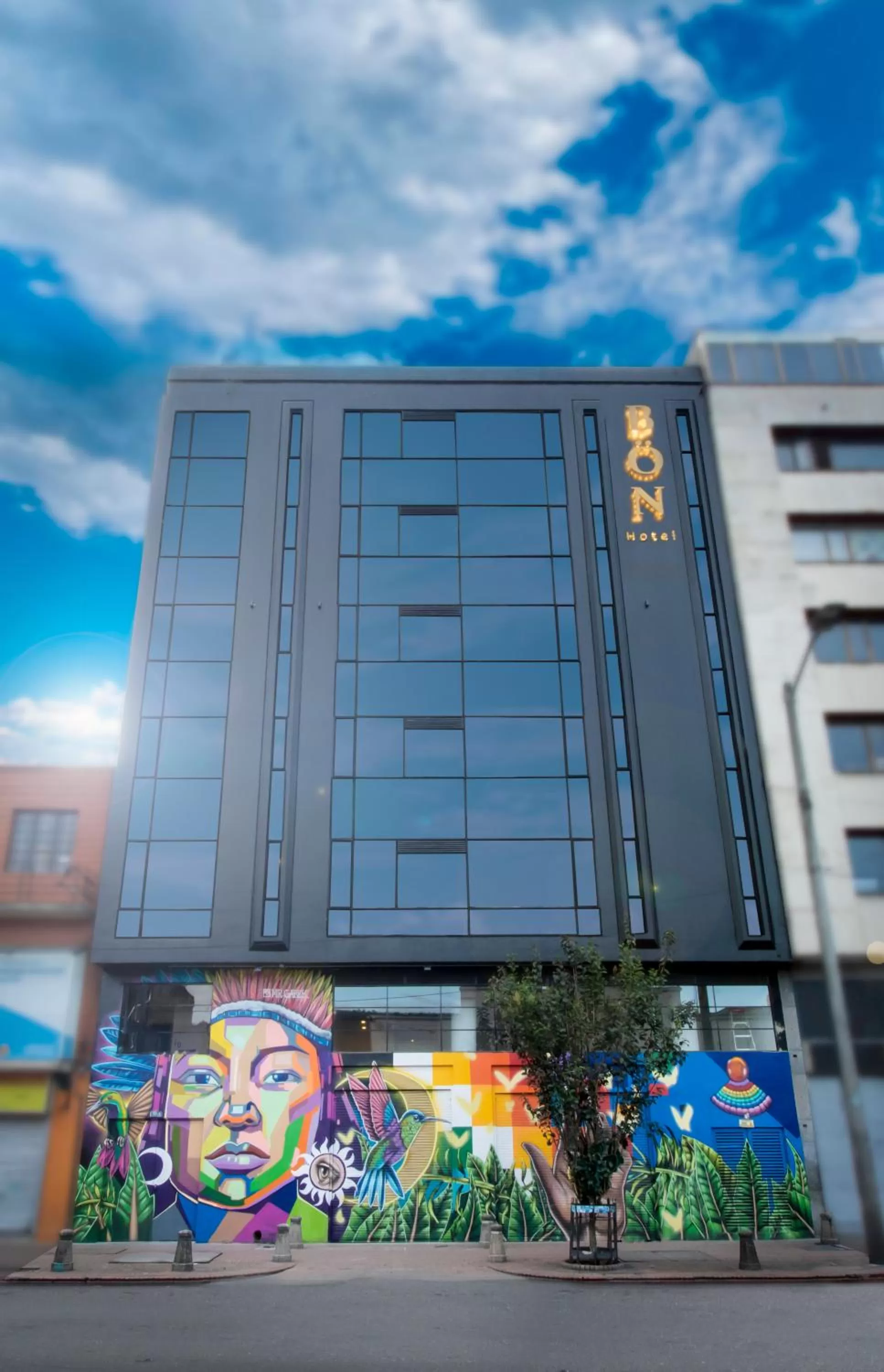 Property building in Bon 17 Hotel By SHG