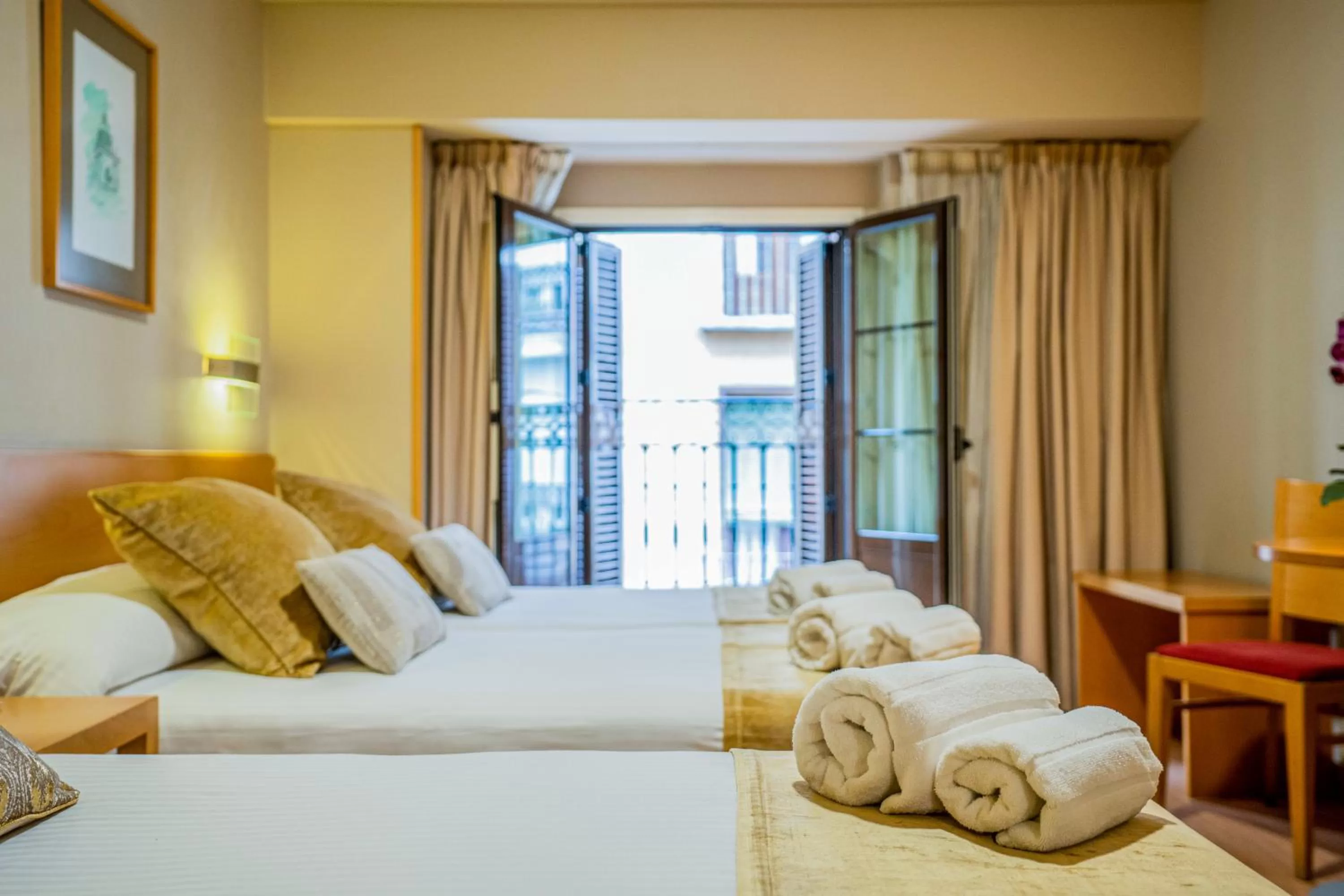 View (from property/room), Bed in Victoria 4 Puerta del Sol