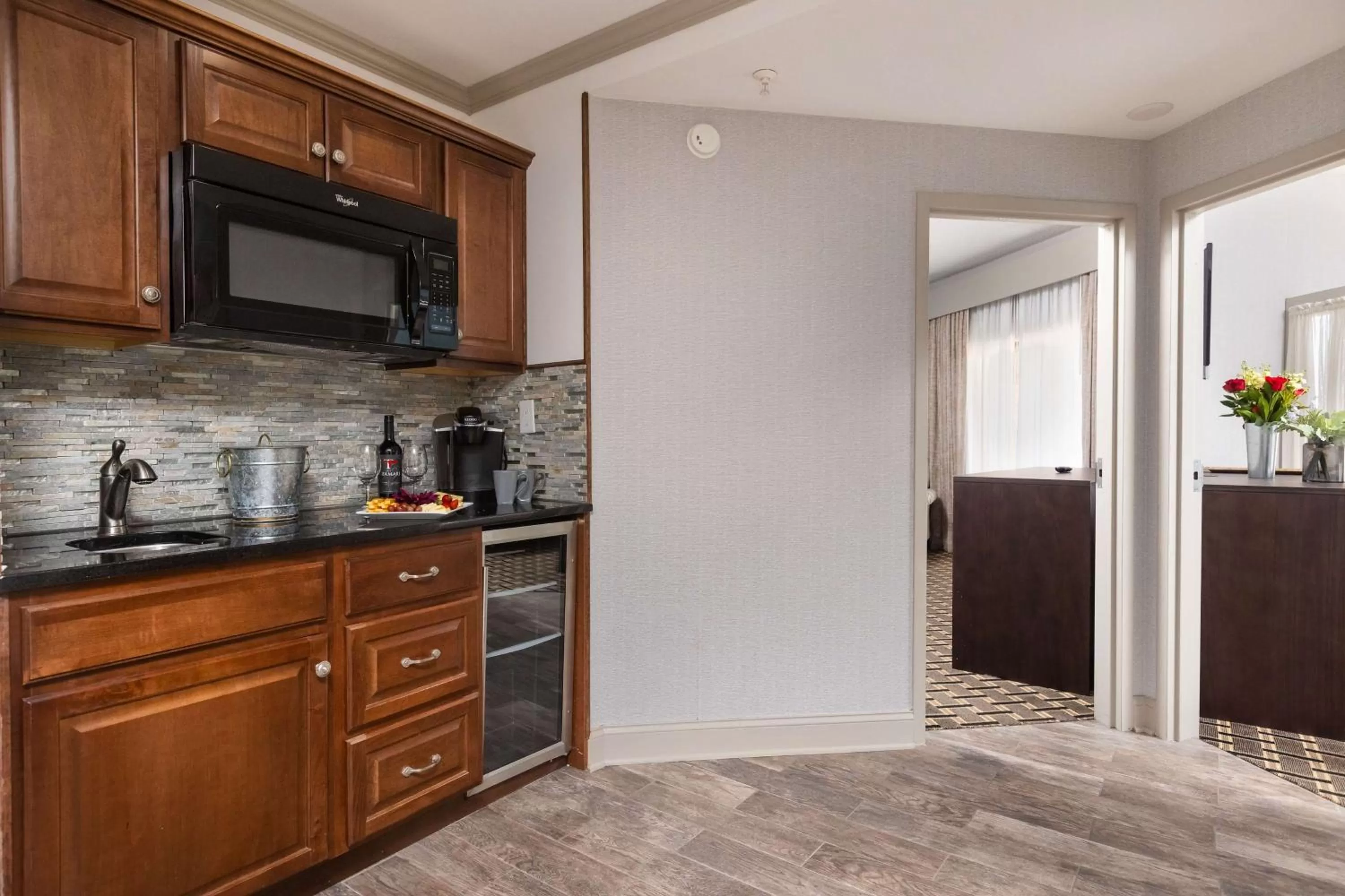 Kitchen or kitchenette in Inn at the Colonnade Baltimore - A DoubleTree by Hilton Hotel