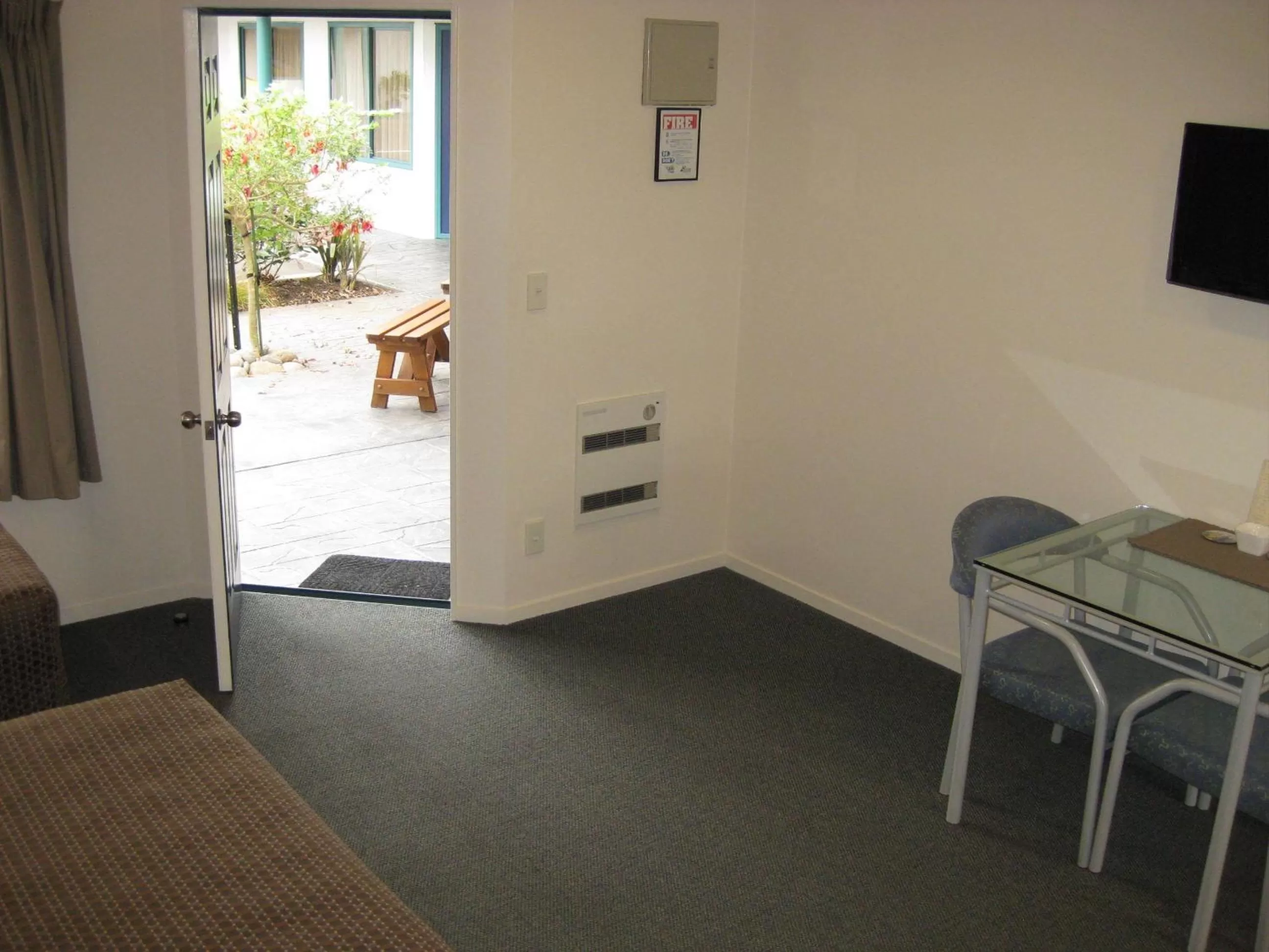 Double or Twin Studio in ASURE Cooks Gardens Motor Lodge