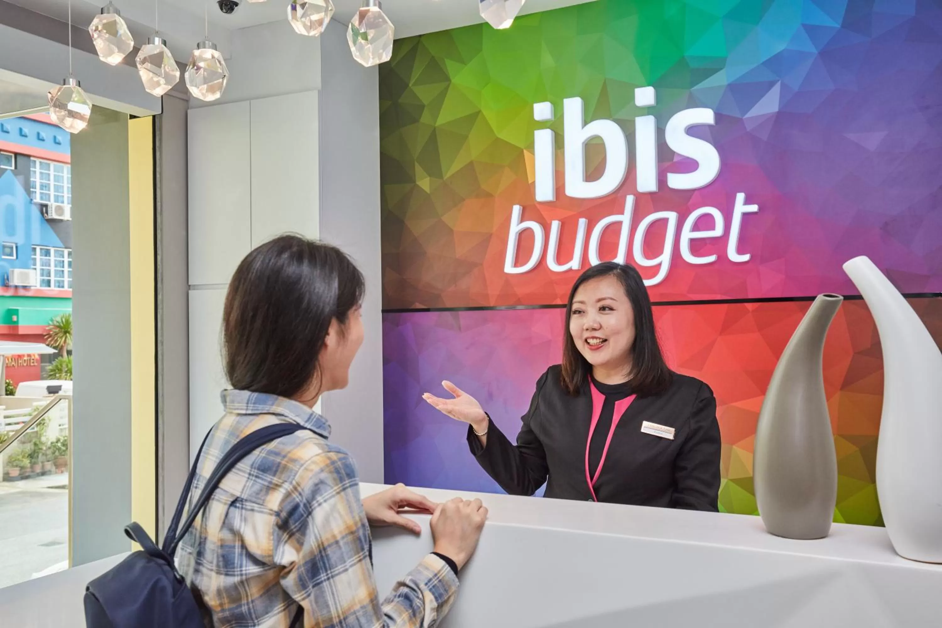 Lobby or reception in ibis budget Singapore Ametrine