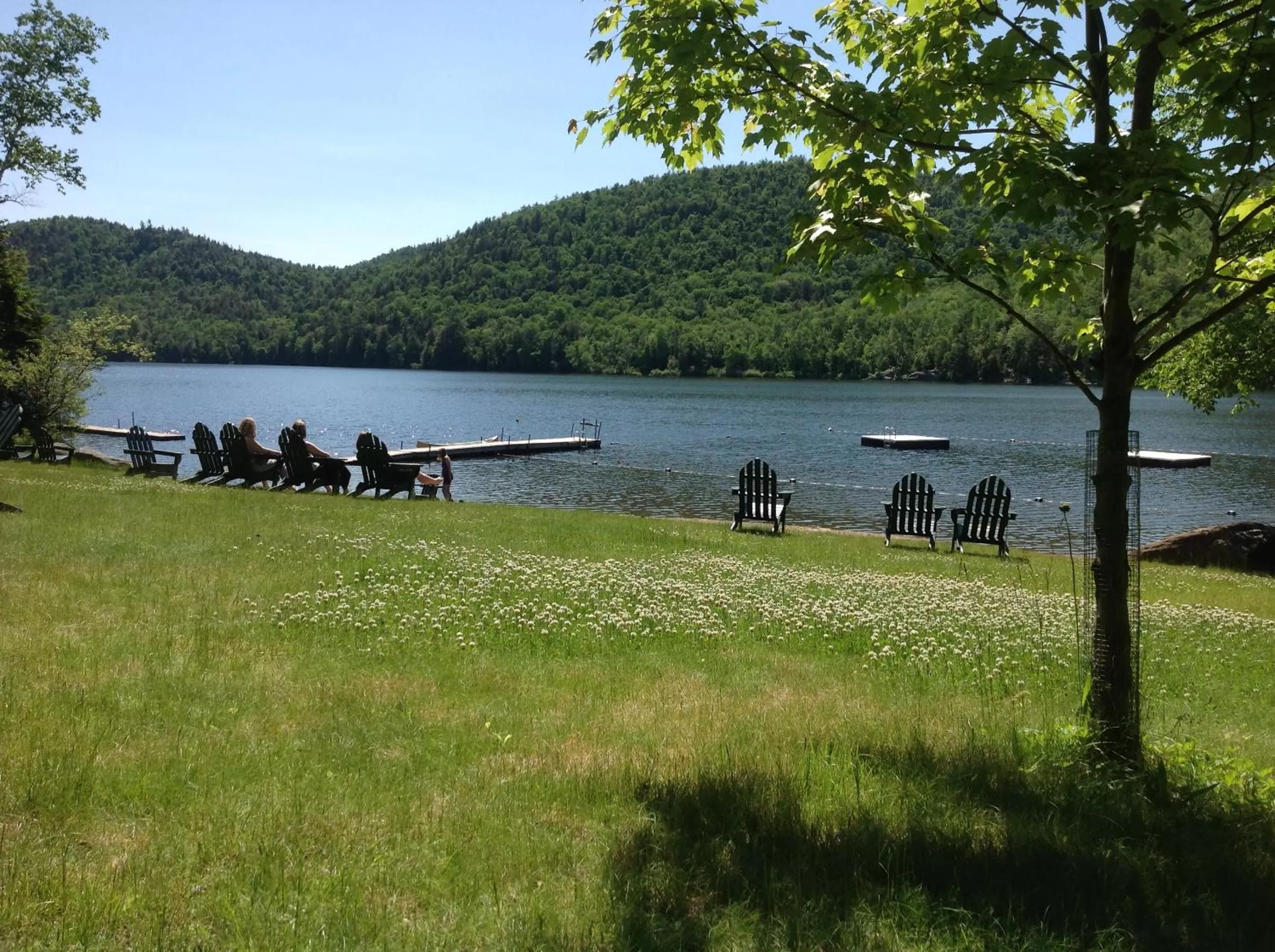 Lake view in Garnet Hill Lodge