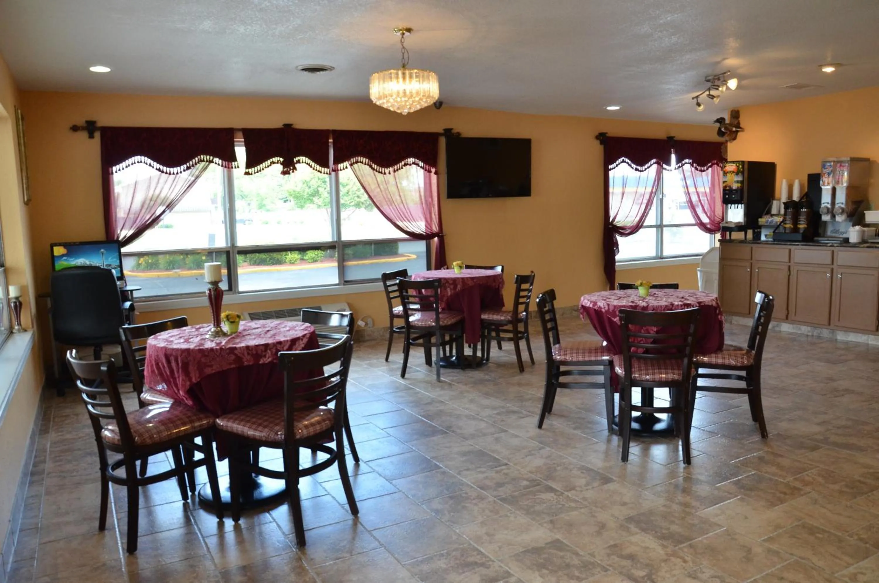 Lobby or reception in FairBridge Inn Express Stuttgart