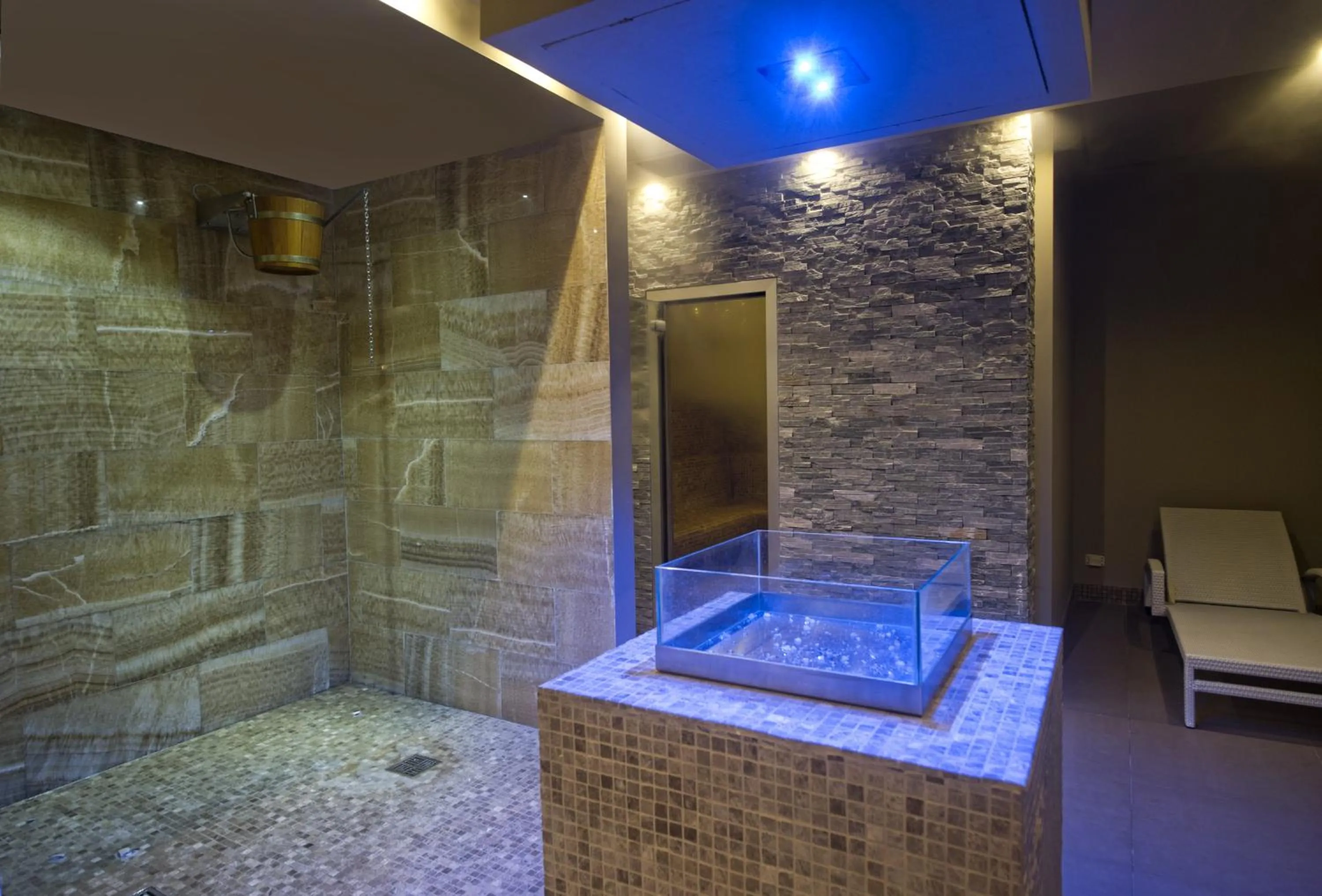 Spa and wellness centre/facilities in Main Palace Hotel