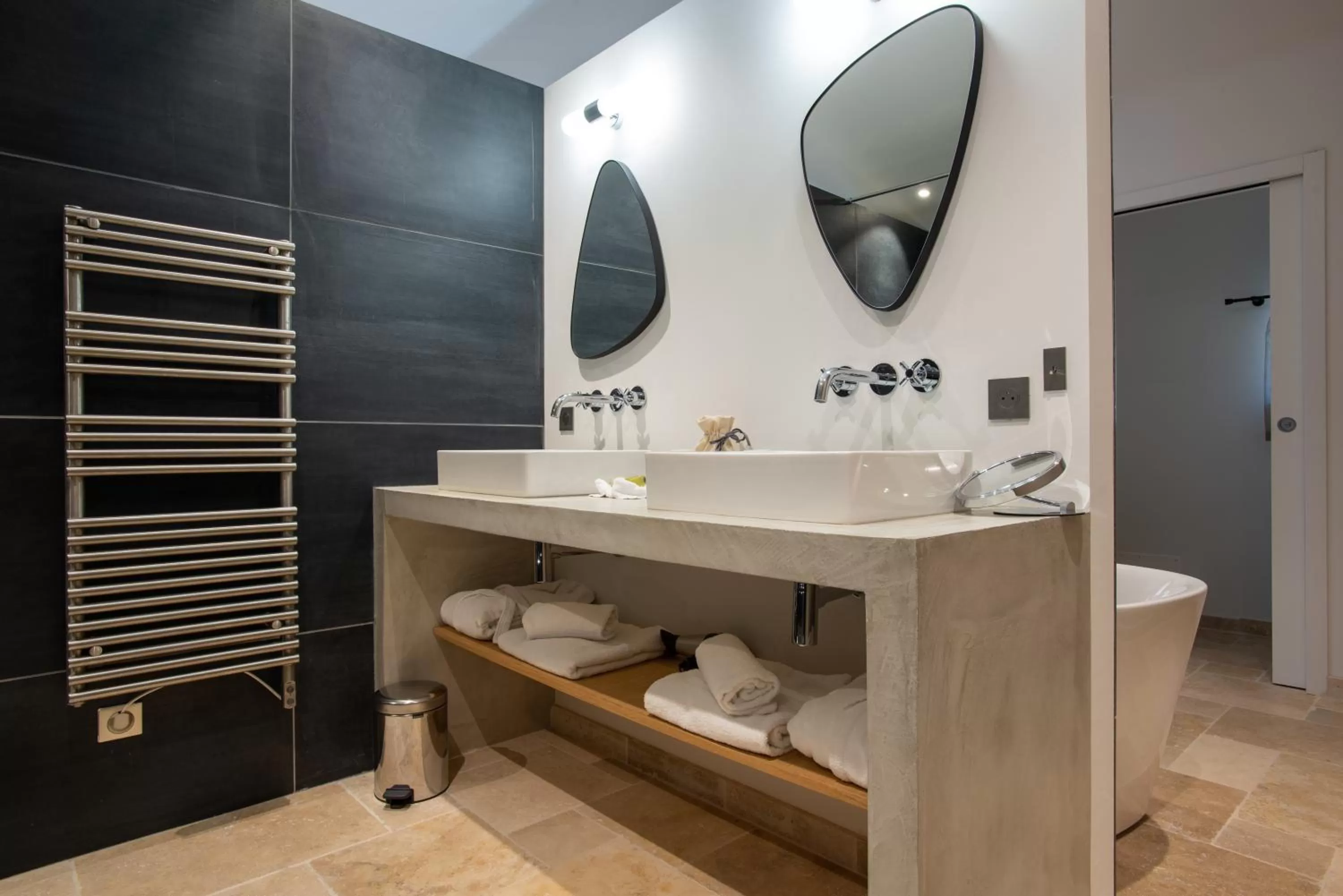 Bathroom in Domaine la Pierre Blanche