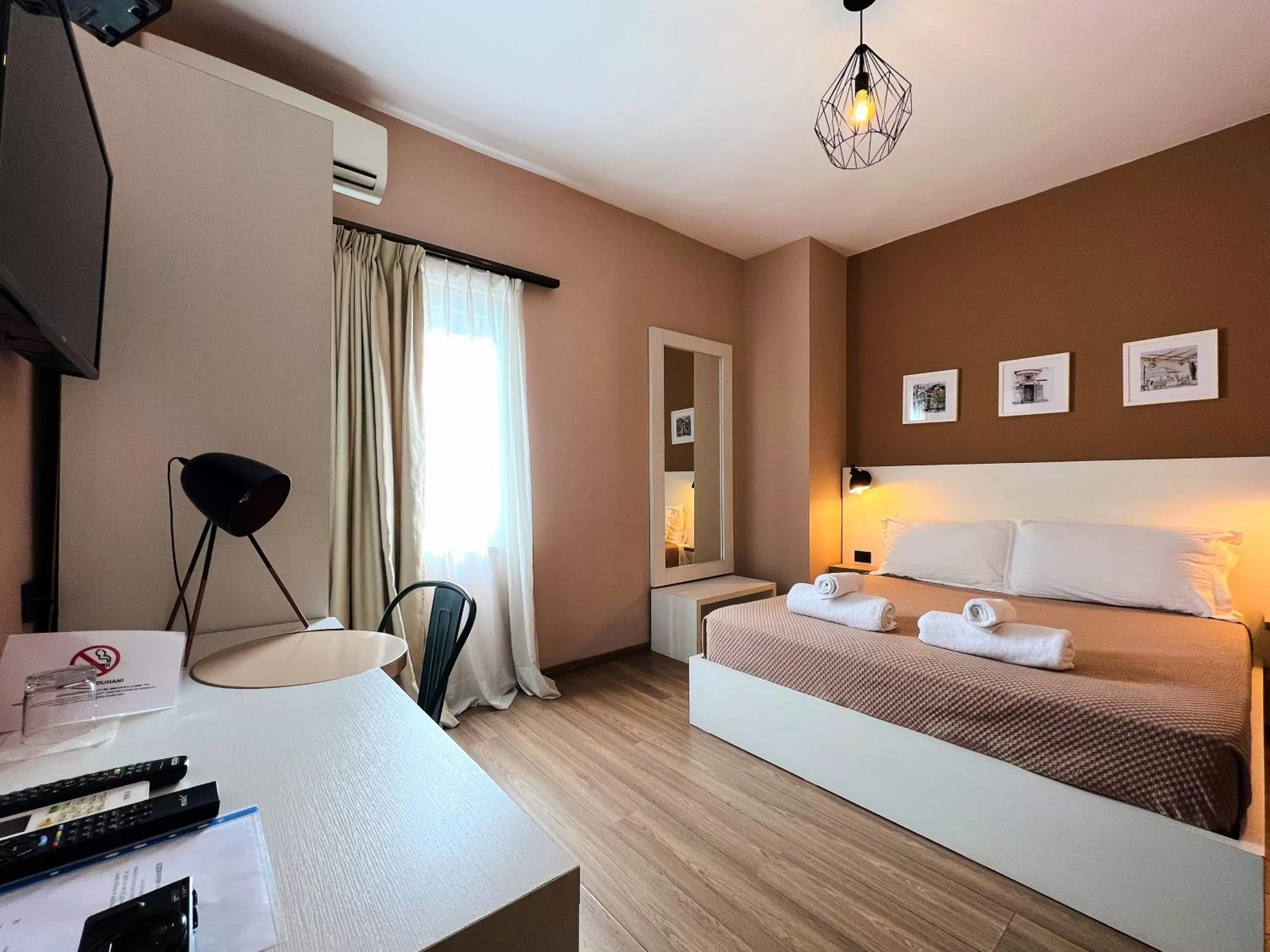 Bedroom, Bed in Oda Hotel Tirana