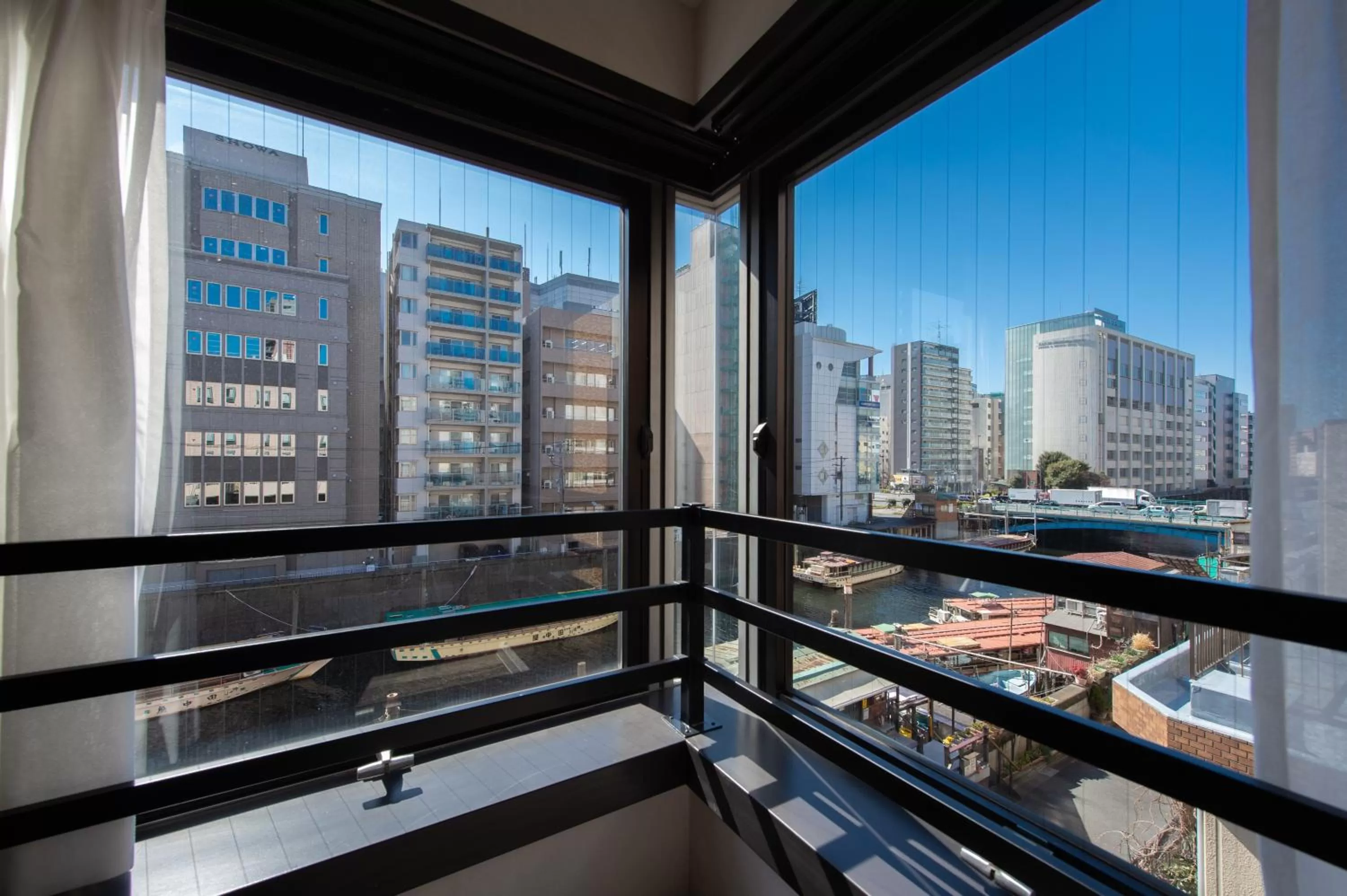 Day in Belmont Hotel