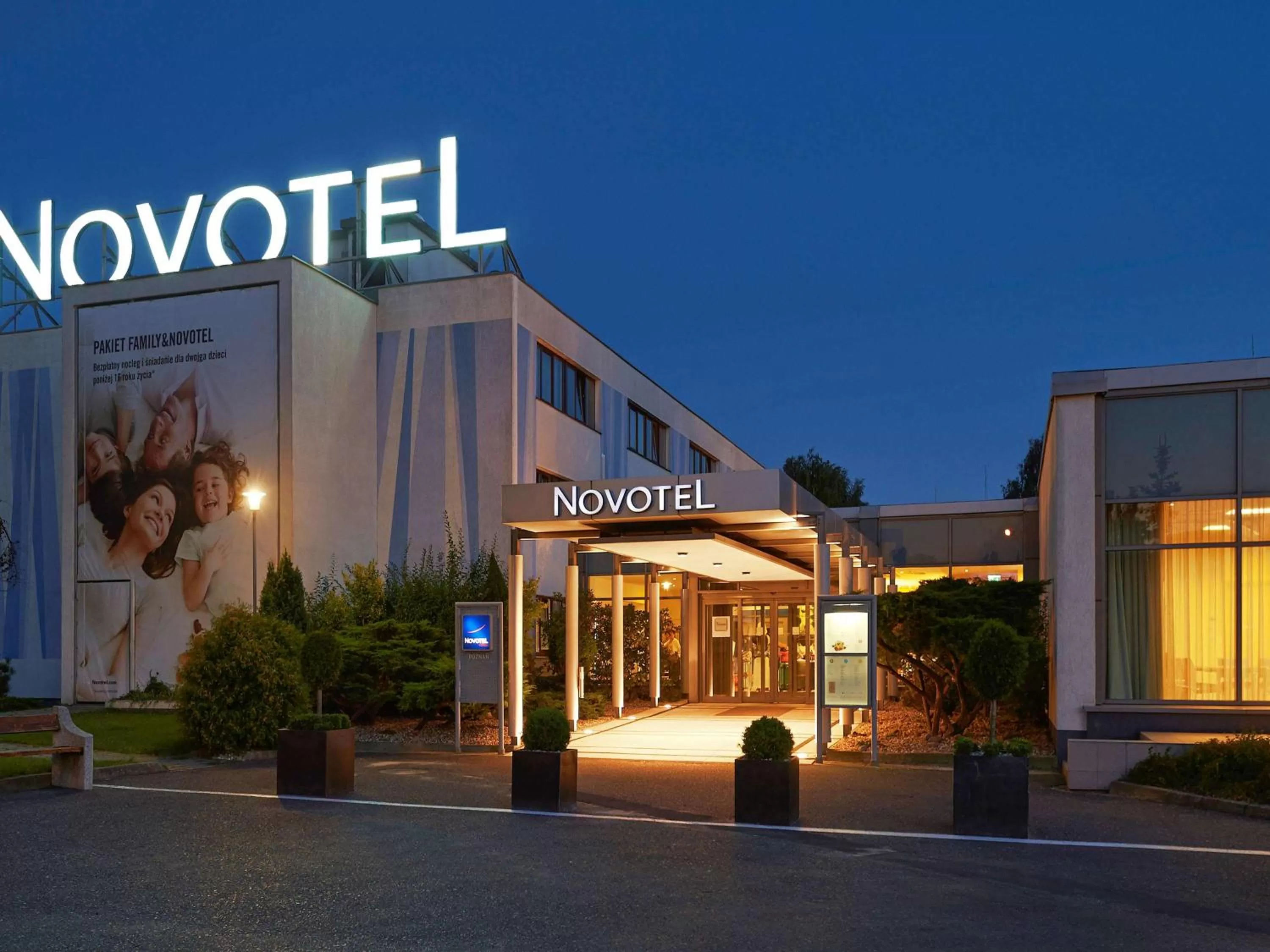 Property building in Novotel Poznań Malta