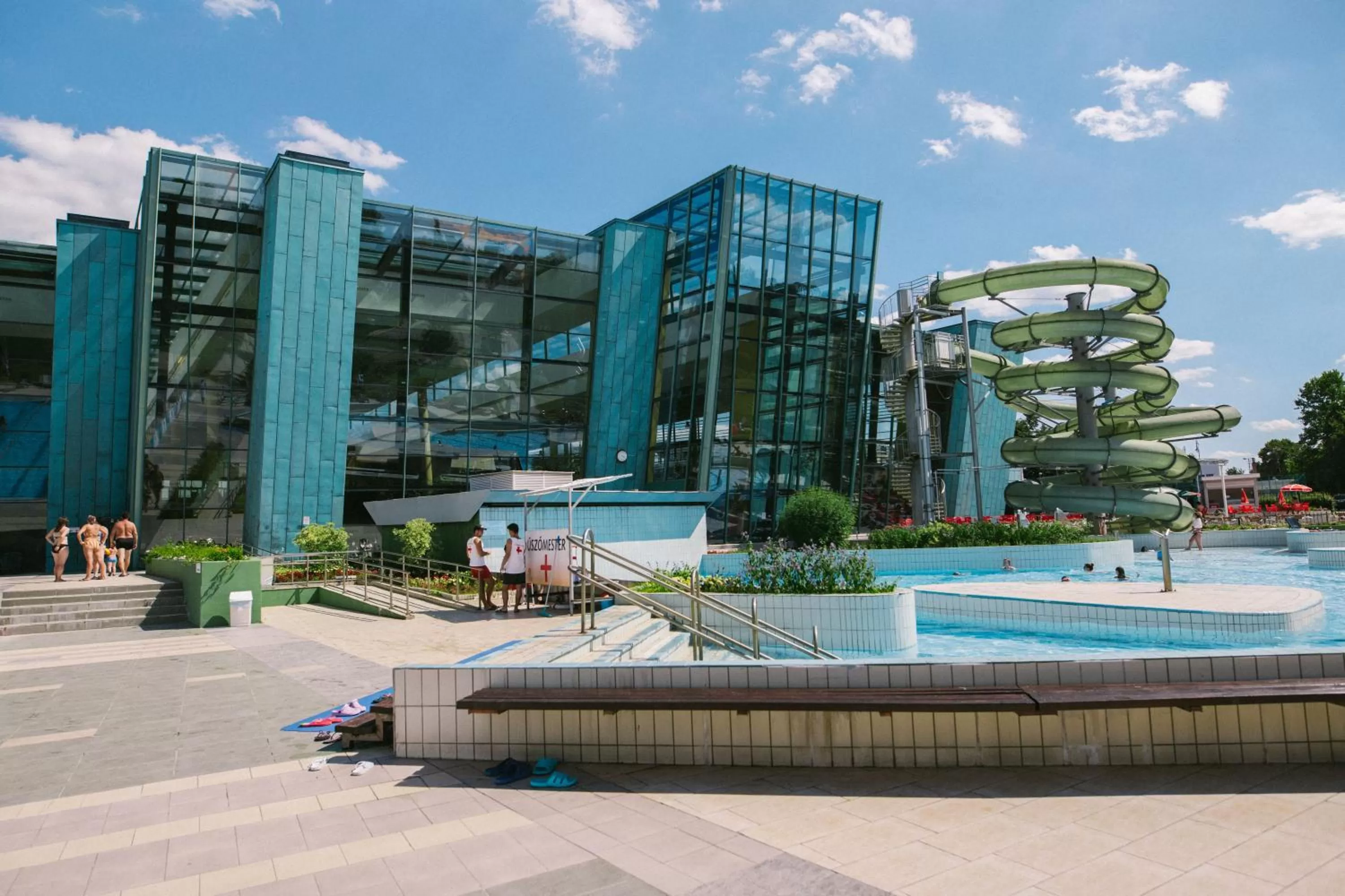 Swimming pool in Grand Hotel Esztergom