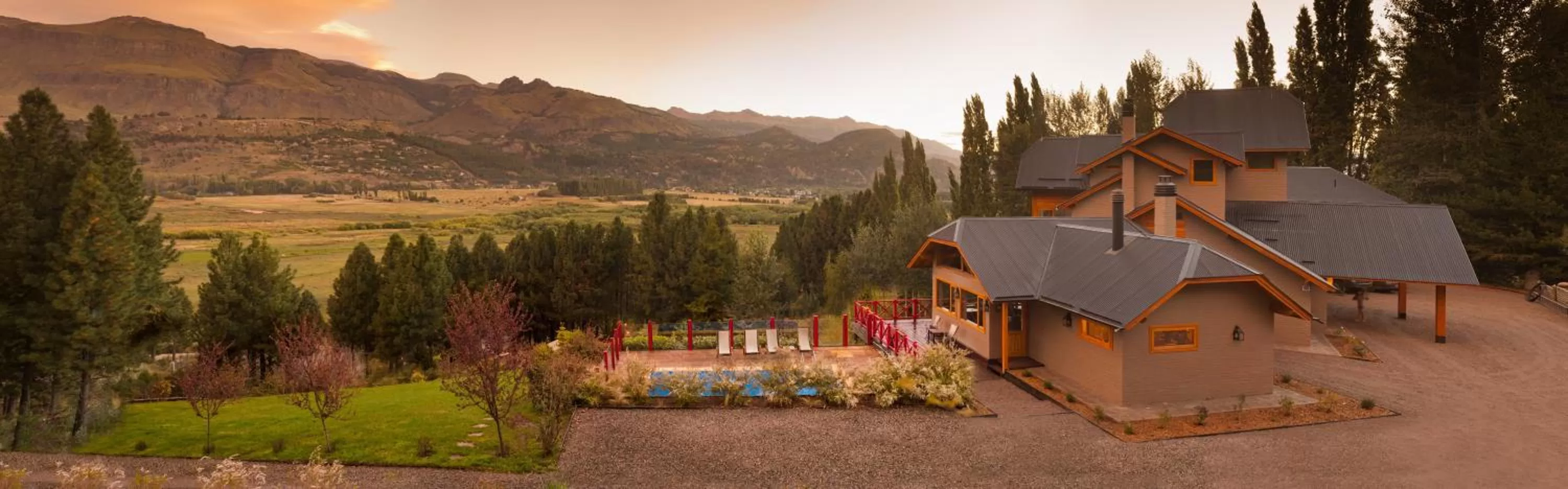 Pool view, Property Building in Casona Del Alto
