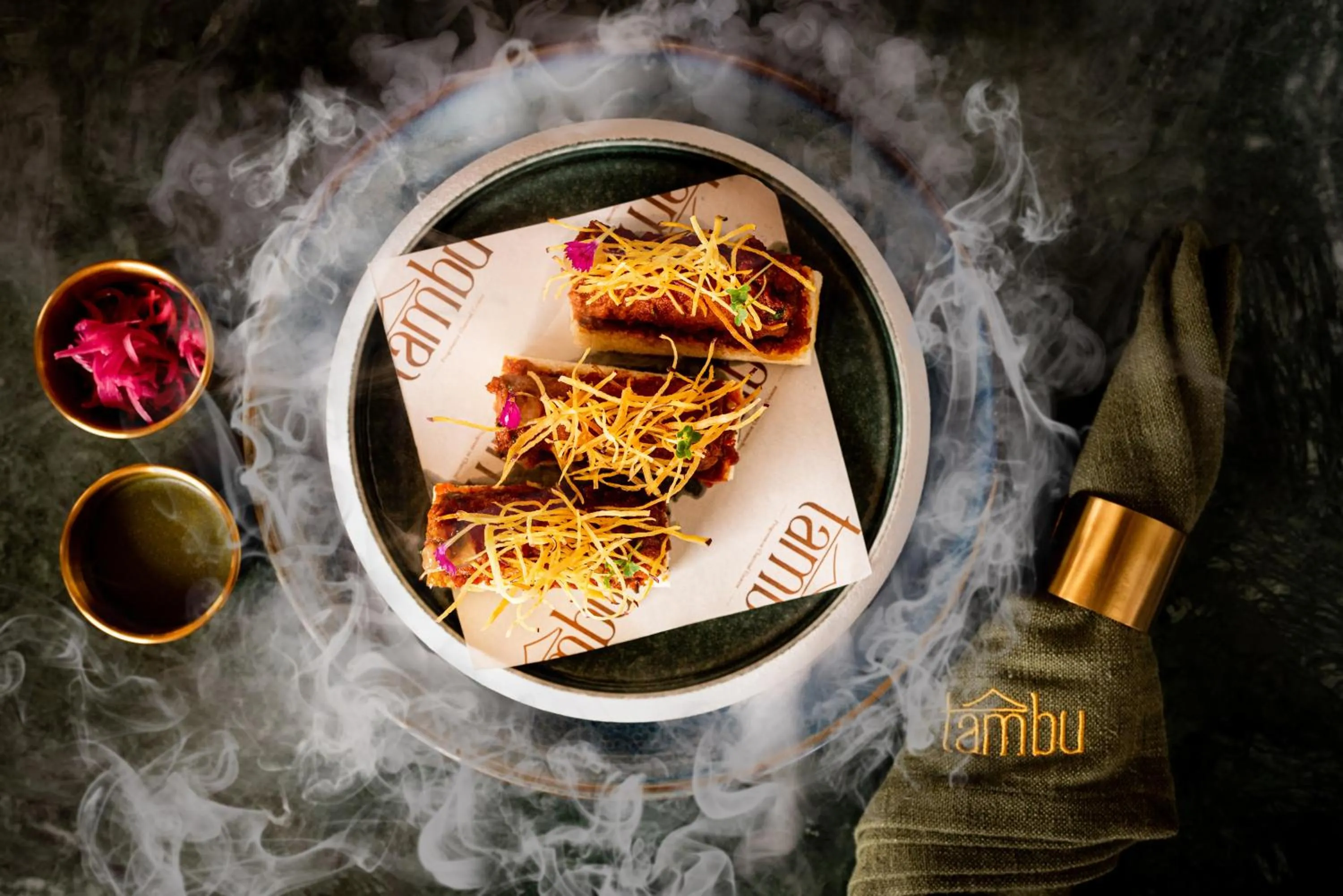 Restaurant/places to eat in Avista Hideaway Phuket Patong - MGallery