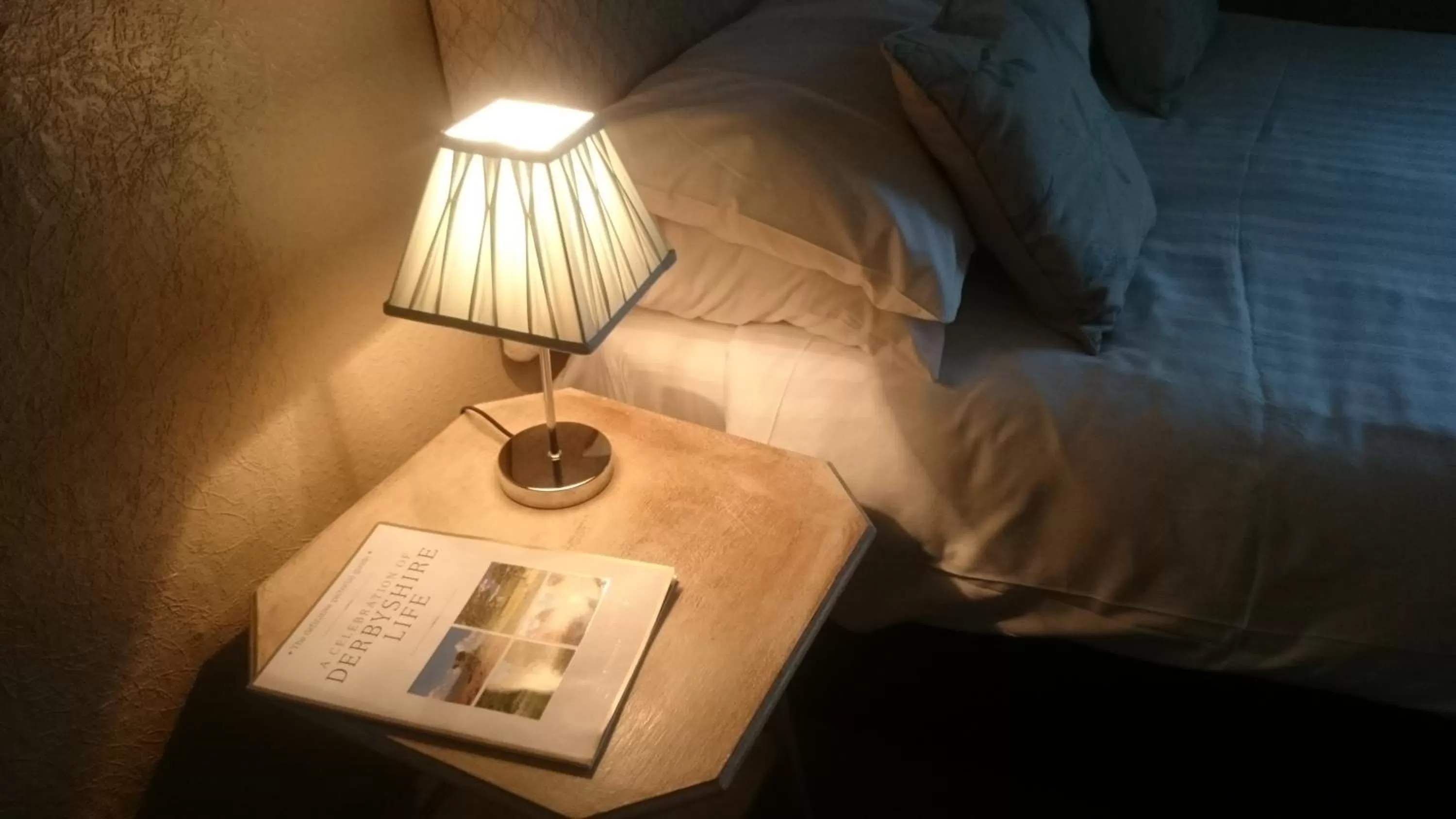 City view, Bed in George and Dragon Ashbourne