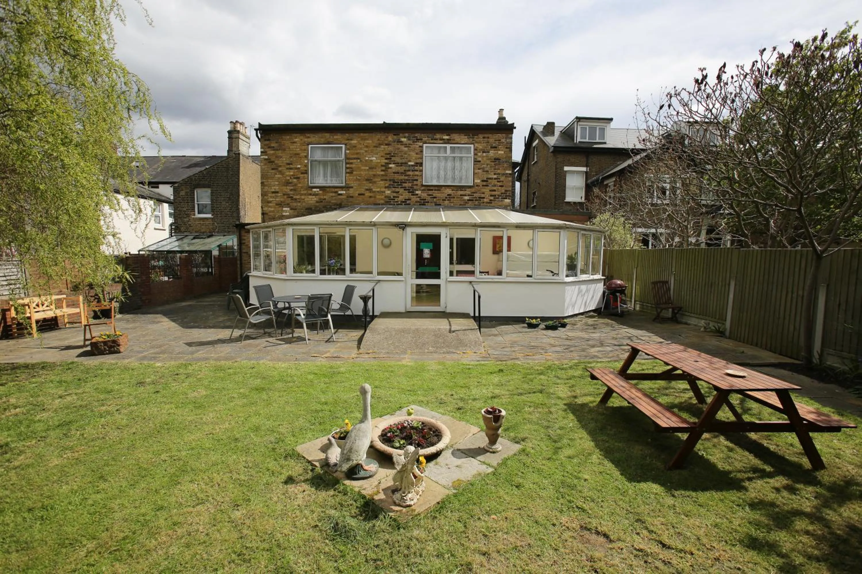 Property Building in Manor House London